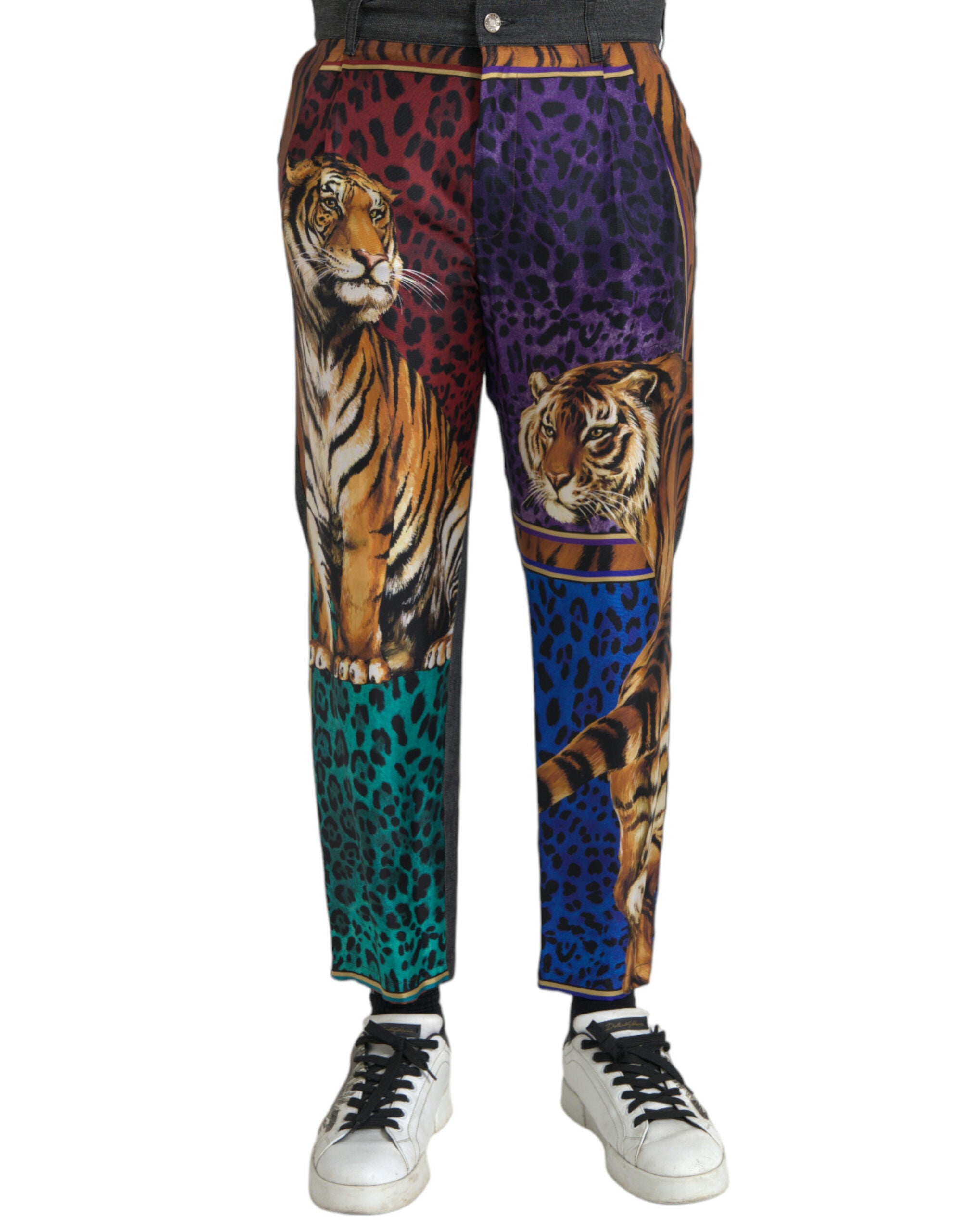 Dolce & Gabbana – Lockere Karottenhose aus Baumwolle mit mehrfarbigem Tiger-Leopardenmuster