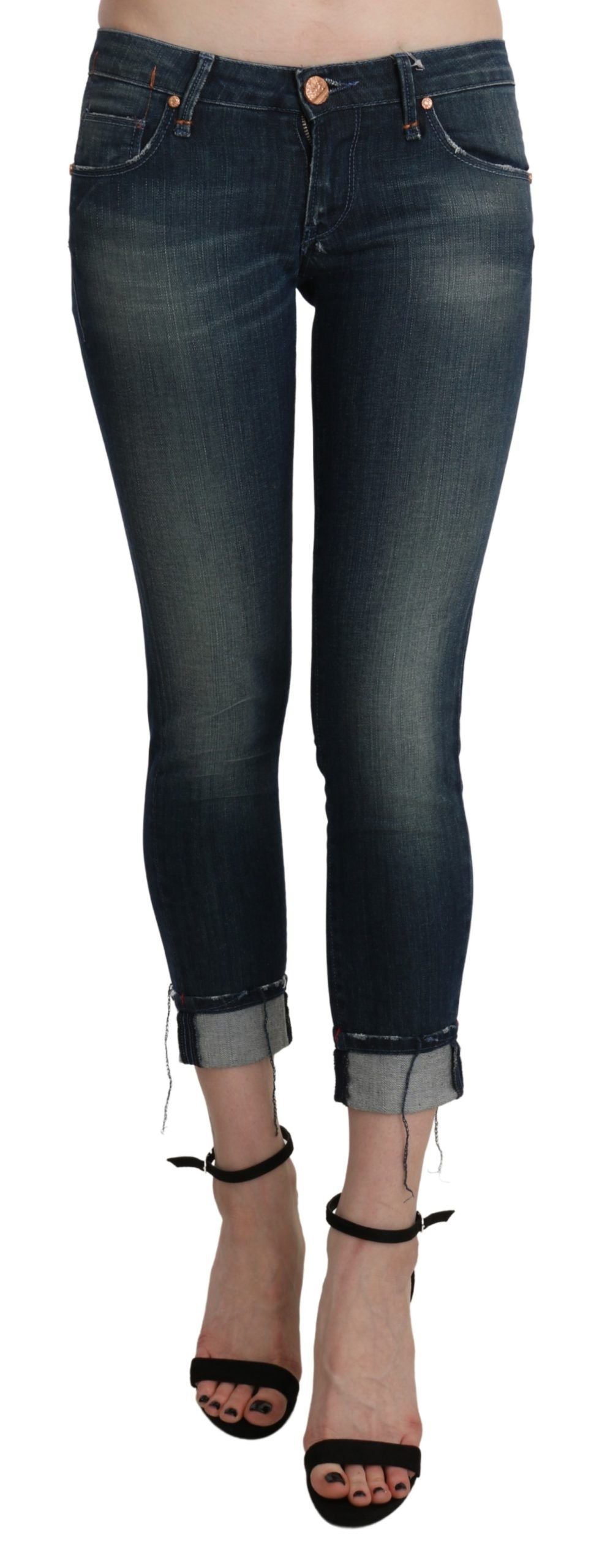 Acht Chic – Blau verwaschene Skinny-Crop-Jeans