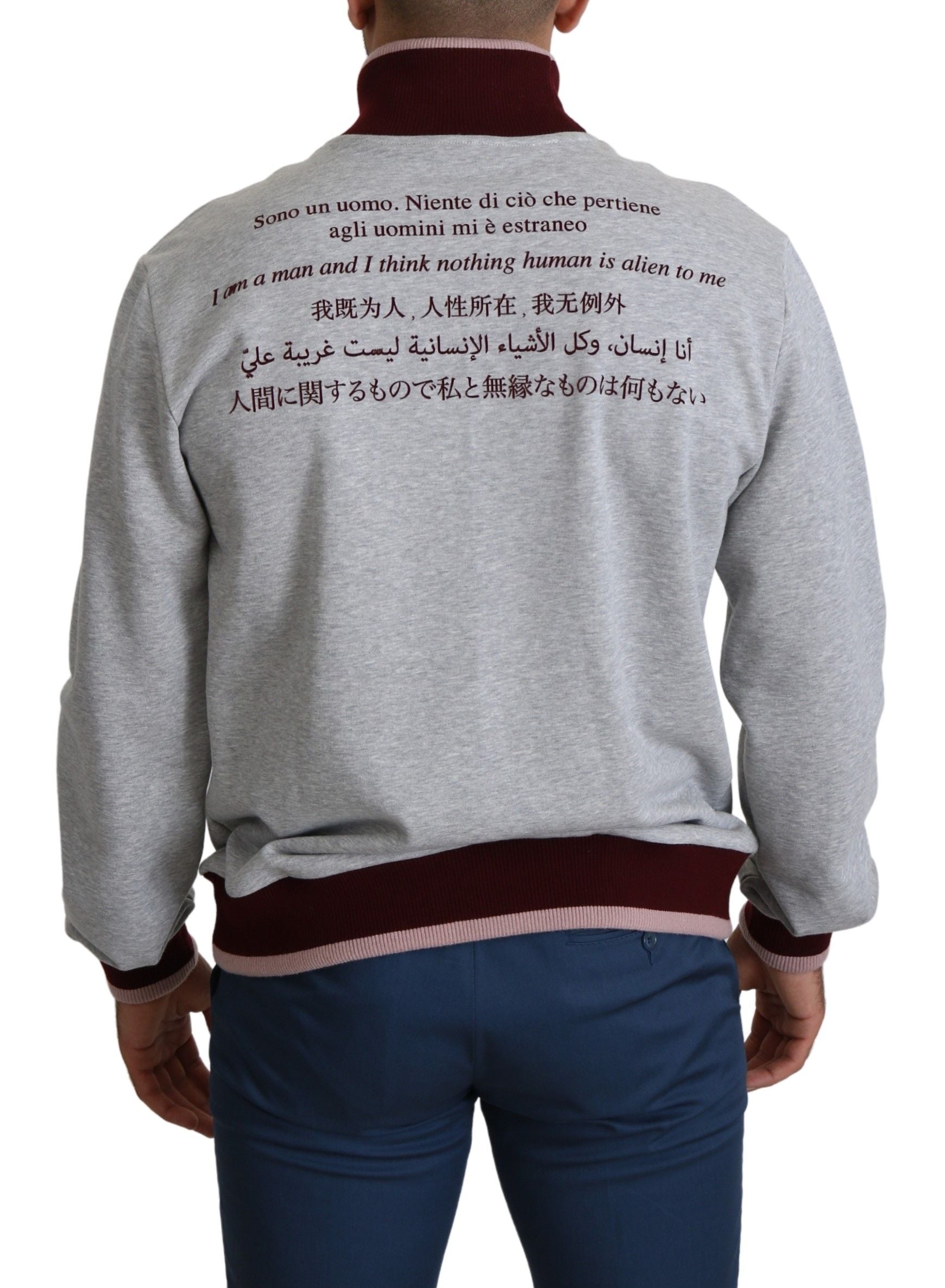 Dolce &amp; Gabbana – Eleganter grauer Rollkragenpullover mit lateinischem Motiv