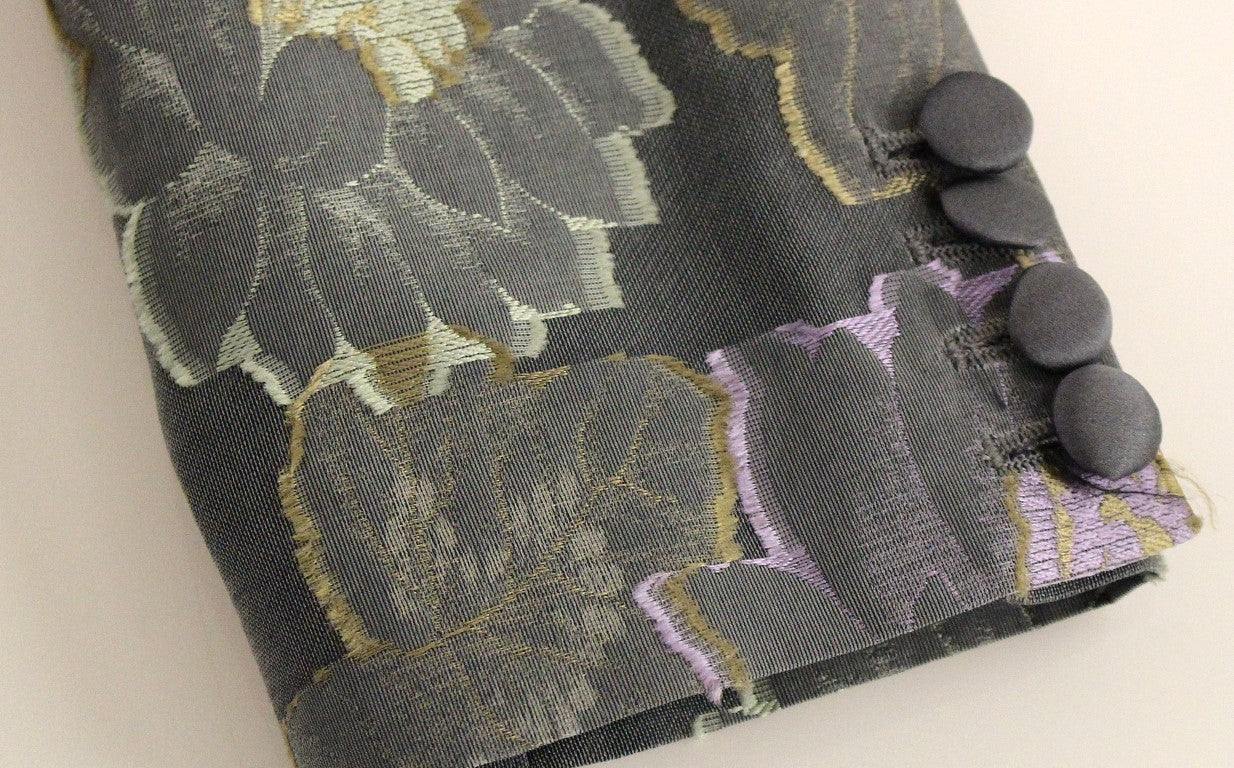 Roberto Fragata Schicker Seidenblazer mit Blumenmuster und einem Knopf