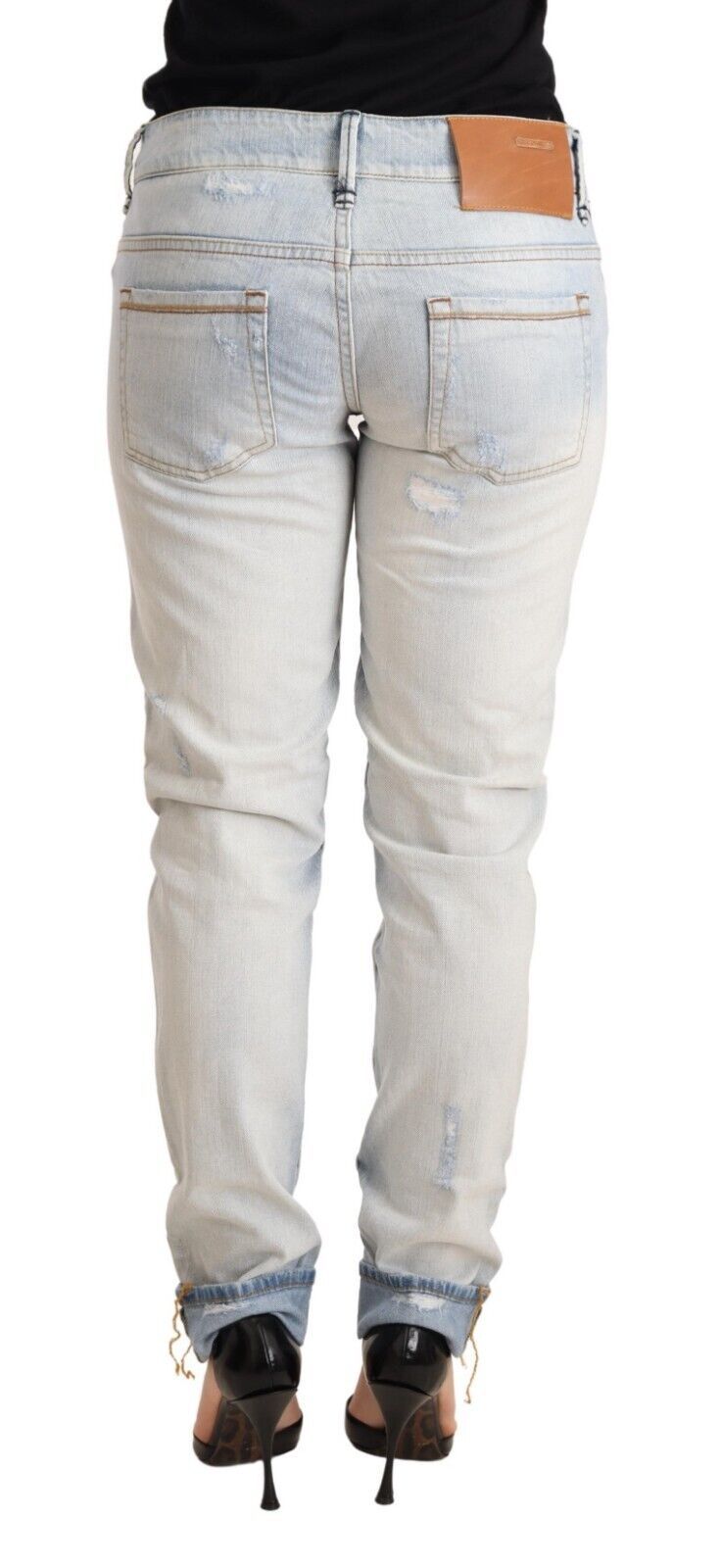 Acht Chic – Hellblaue Jeans mit umgeschlagenem Saum