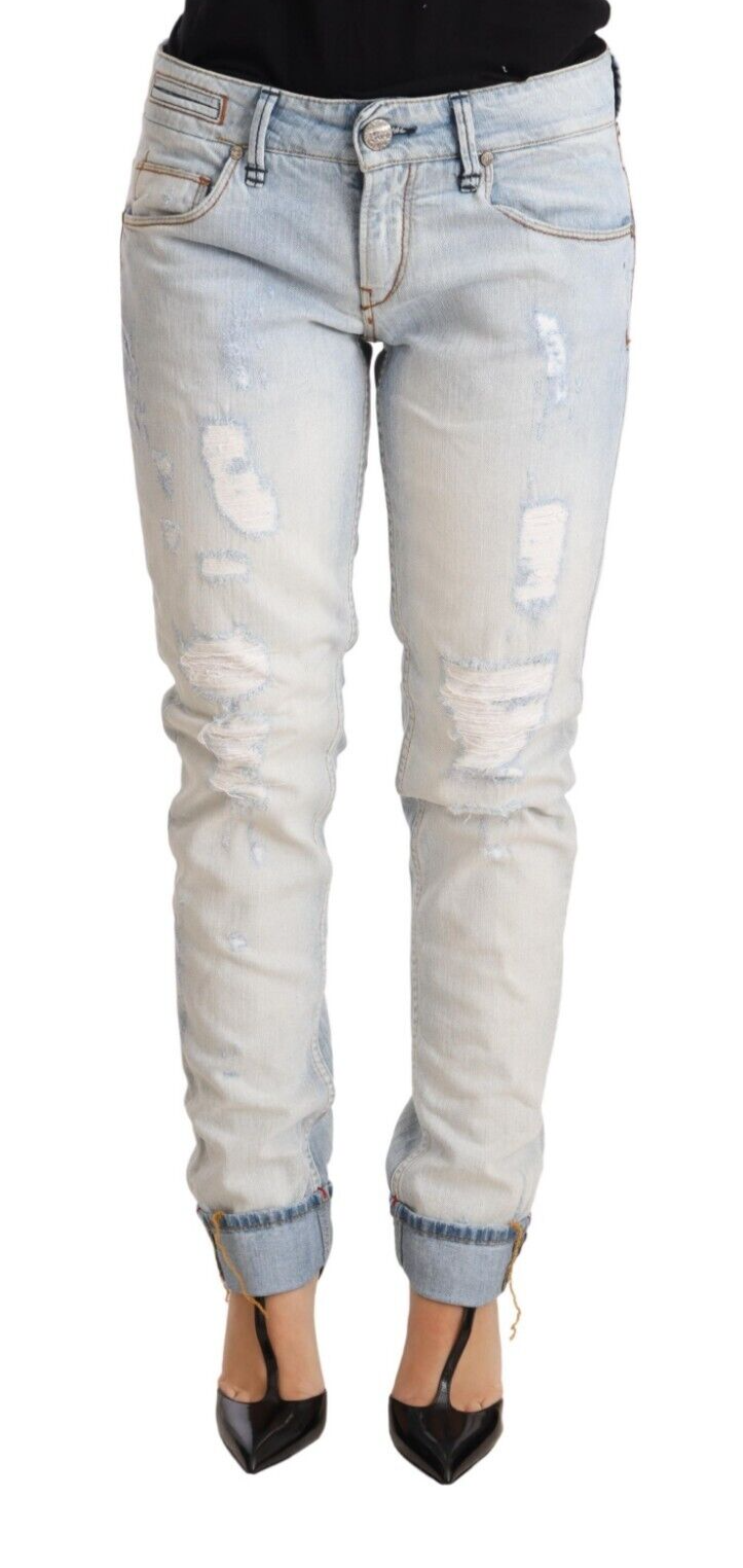Acht Chic – Hellblaue Jeans mit umgeschlagenem Saum