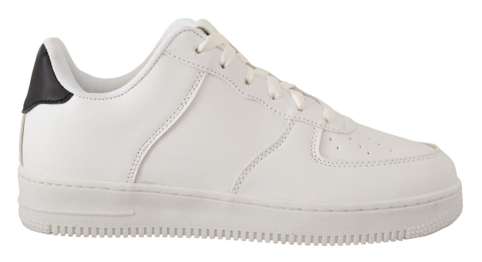 SIGNS Schicke weiße niedrige Leder-Sneaker