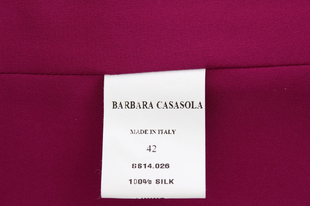 Barbara Casasola – Atemberaubende ärmellose lila Seidenbluse