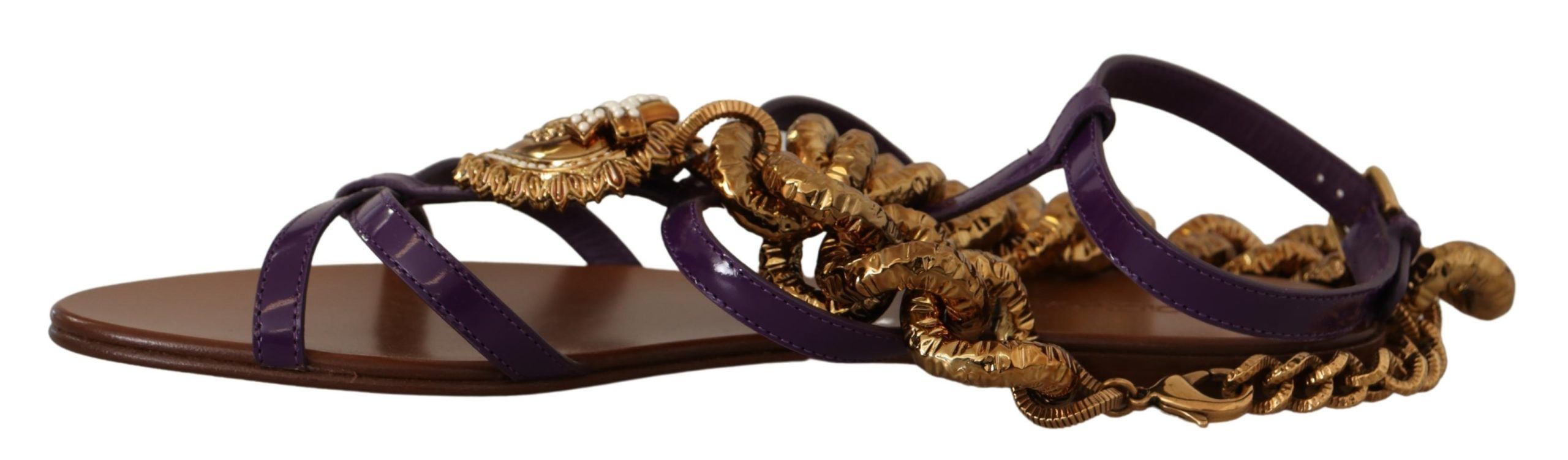 Dolce &amp; Gabbana – Lilafarbene Gladiator-Schuhe mit Herzkette