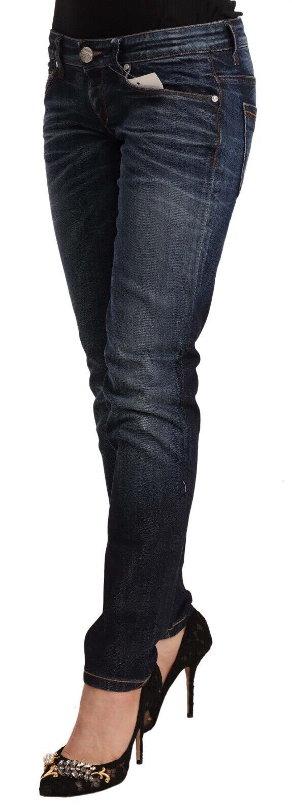 Acht Chic Skinny-Jeans mit niedriger Taille