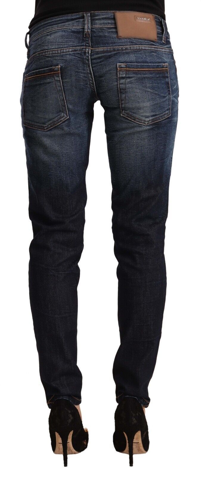 Acht Chic Skinny-Jeans mit niedriger Taille