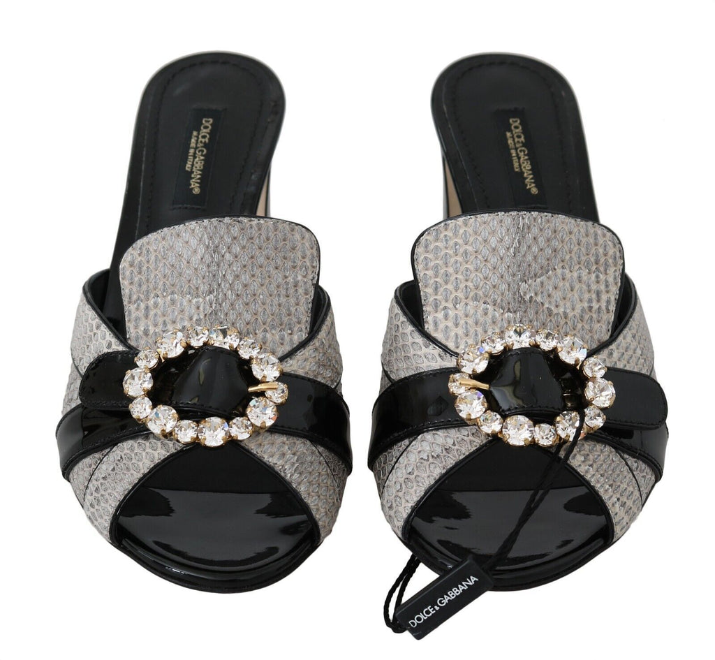 Dolce &amp; Gabbana Kristallverzierte Sandalen aus exotischem Leder