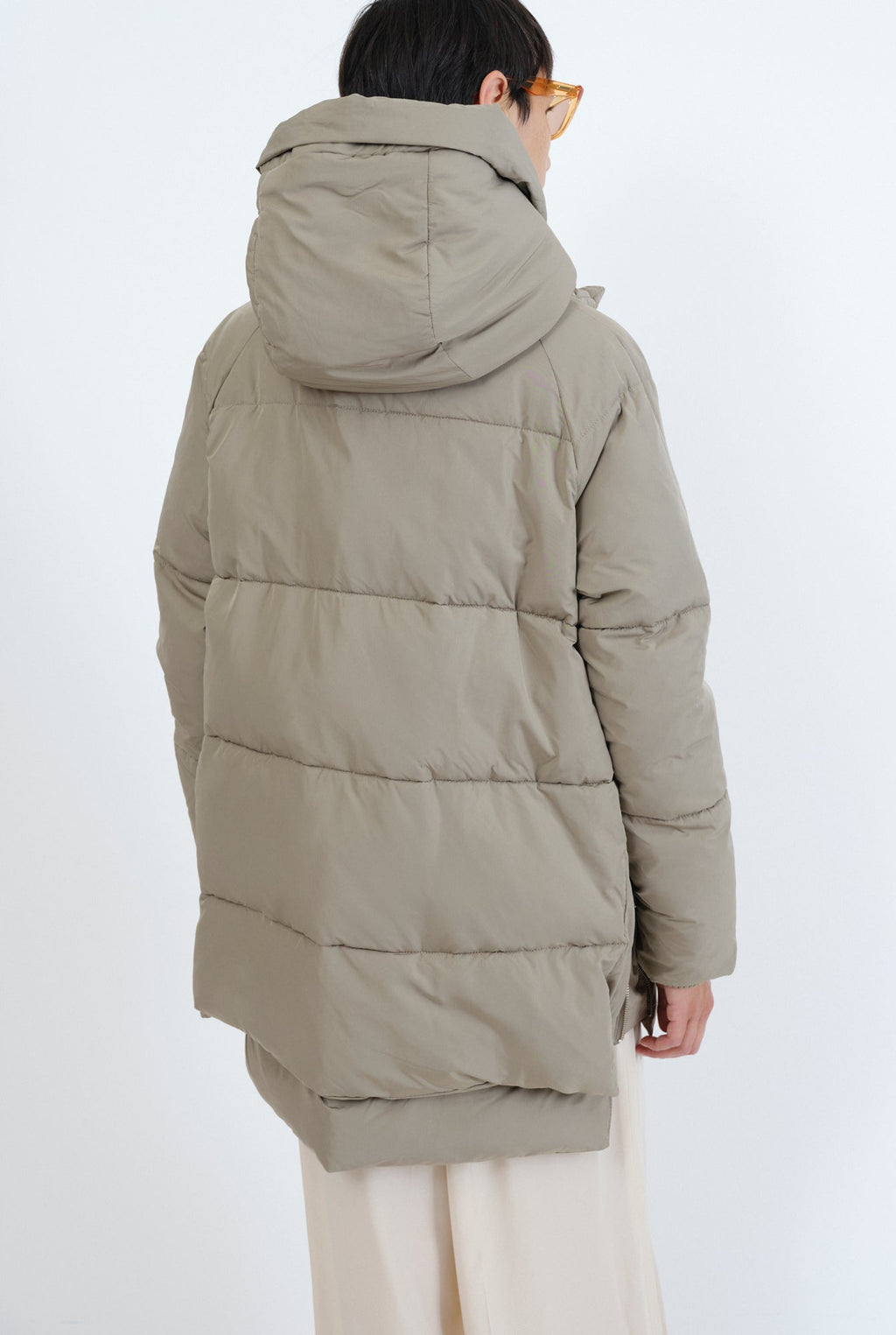 EMBASSY OF BRICKS AND LOGS LYNDON PUFFER JACKET