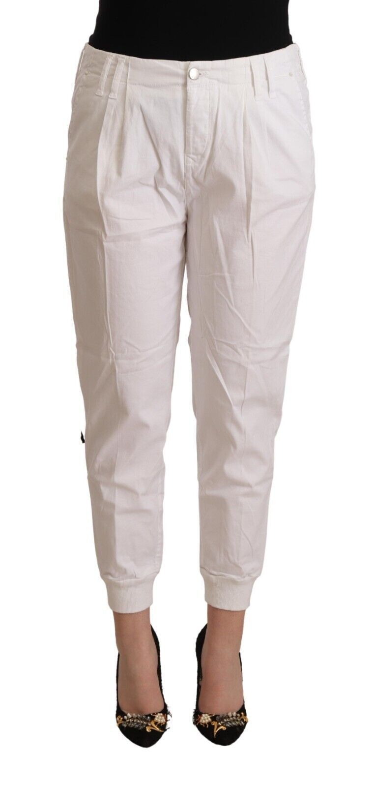 Met Chic – Weiße, konisch zulaufende Cropped-Hose