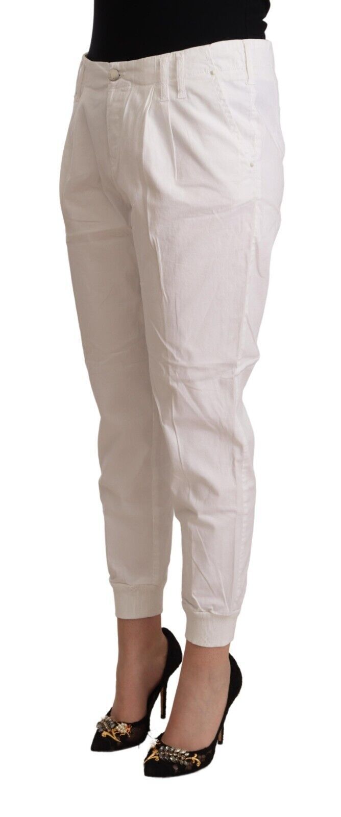 Met Chic – Weiße, konisch zulaufende Cropped-Hose