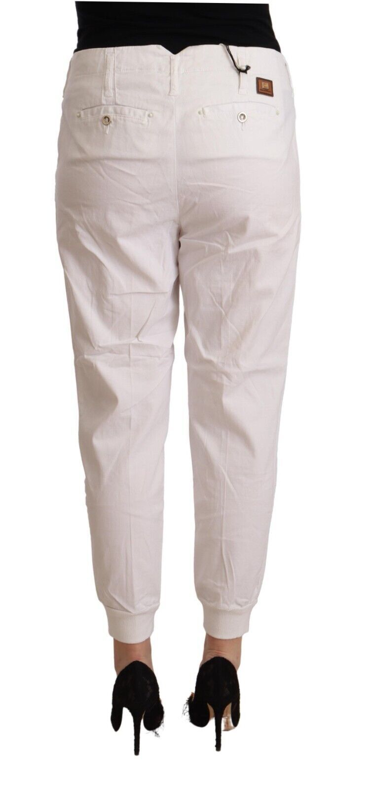 Met Chic – Weiße, konisch zulaufende Cropped-Hose
