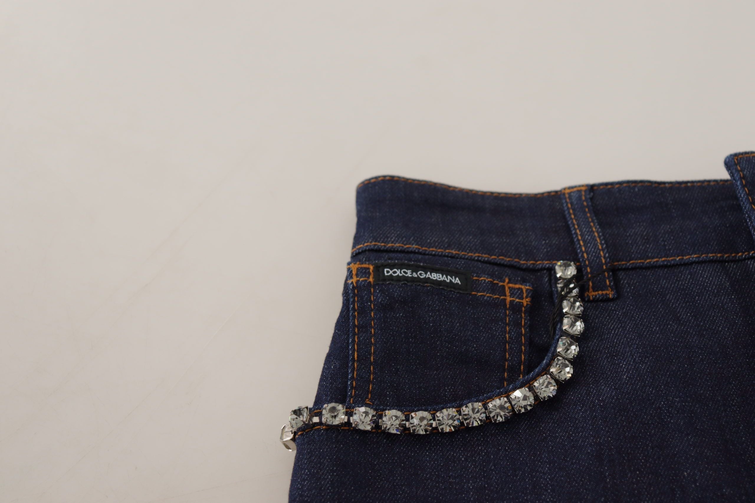 Dolce &amp; Gabbana – Schicke Hotpants-Shorts mit hoher Taille und Kristalldetails