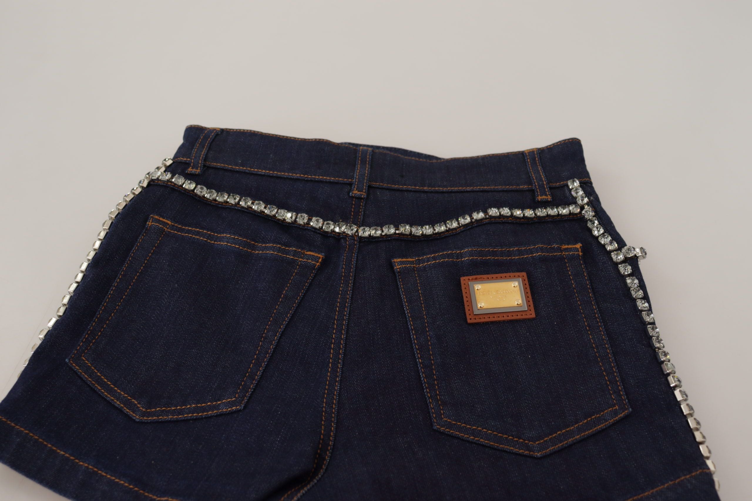 Dolce &amp; Gabbana – Schicke Hotpants-Shorts mit hoher Taille und Kristalldetails