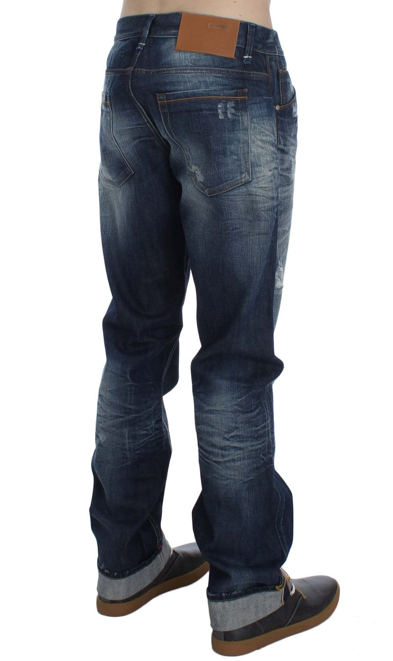 Acht Authentic Jeans in normaler Passform und blauer Waschung