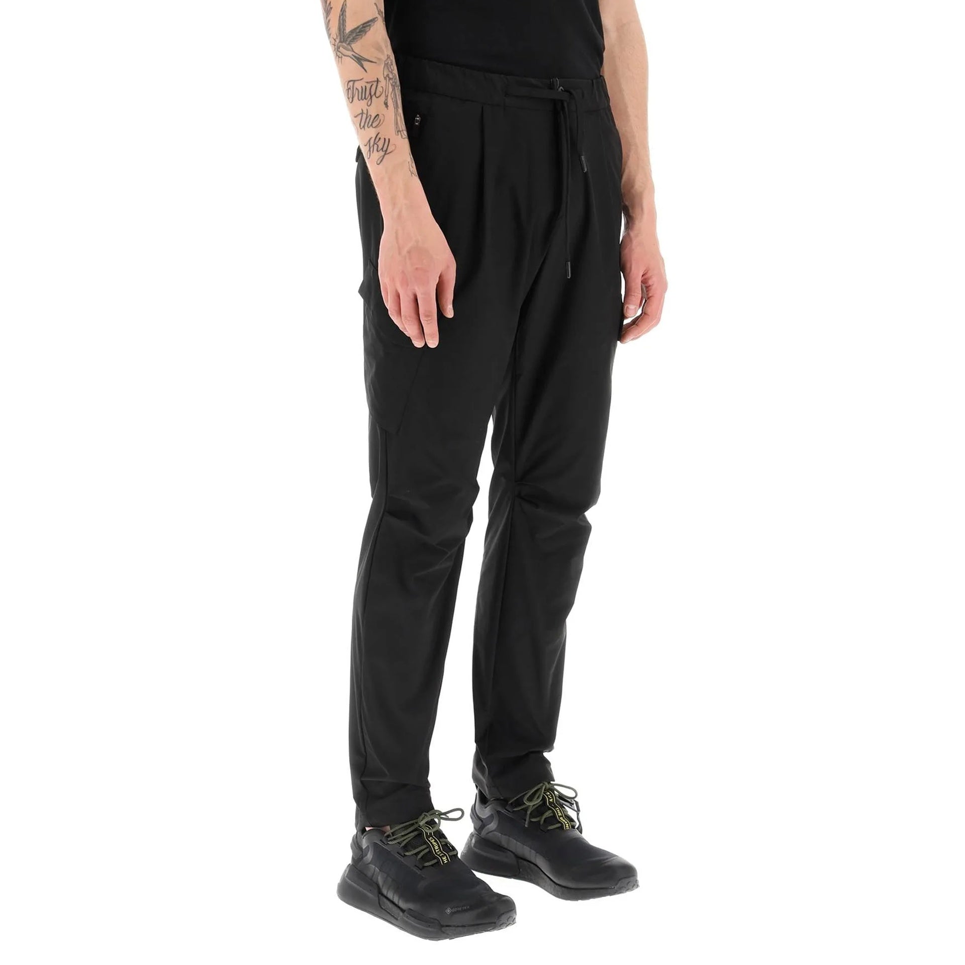 Herno Nylon Dive Cargo Pants – Siebentaschen