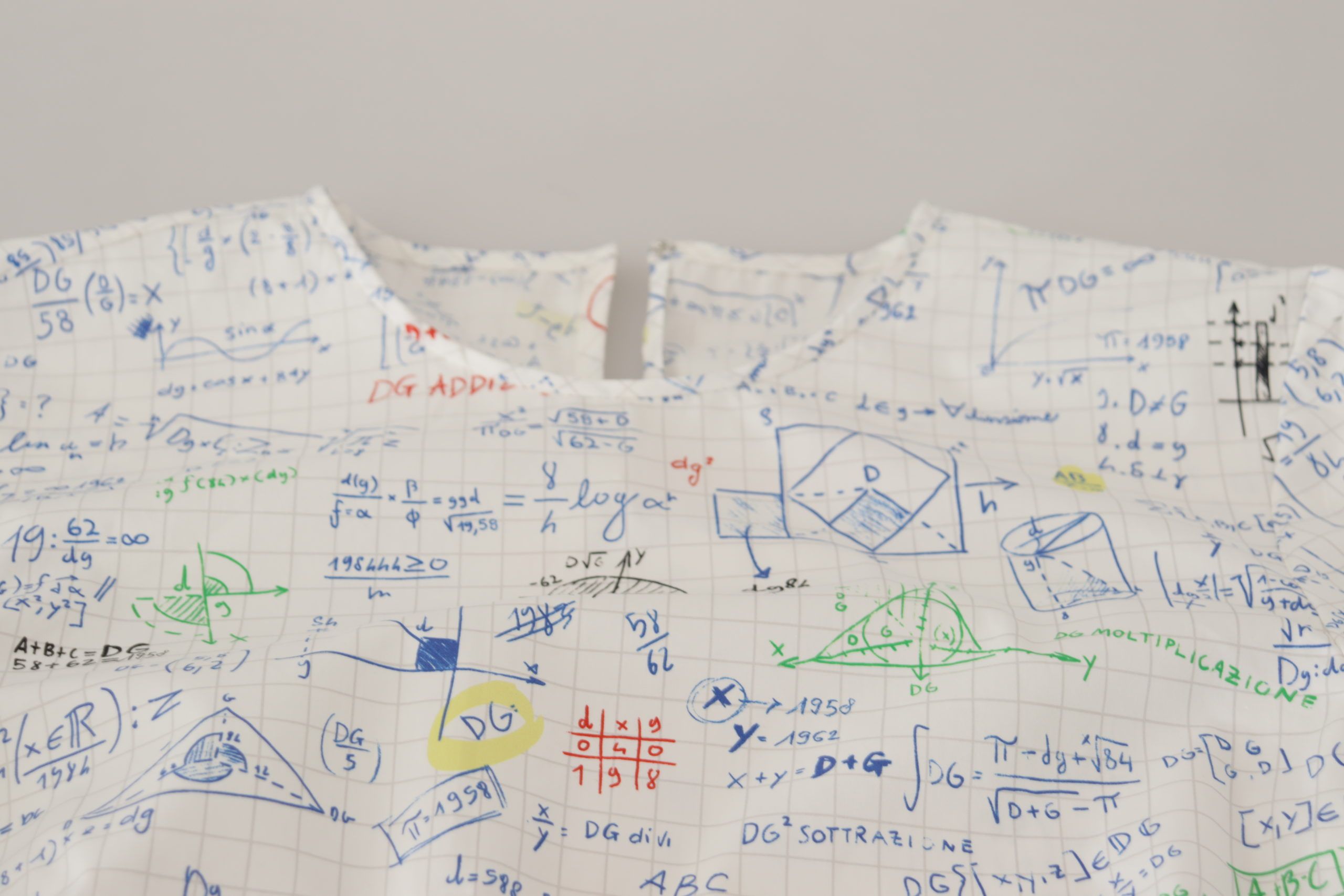 Dolce &amp; Gabbana – Baumwoll-T-Shirt mit Rundhalsausschnitt und Algebra-Print
