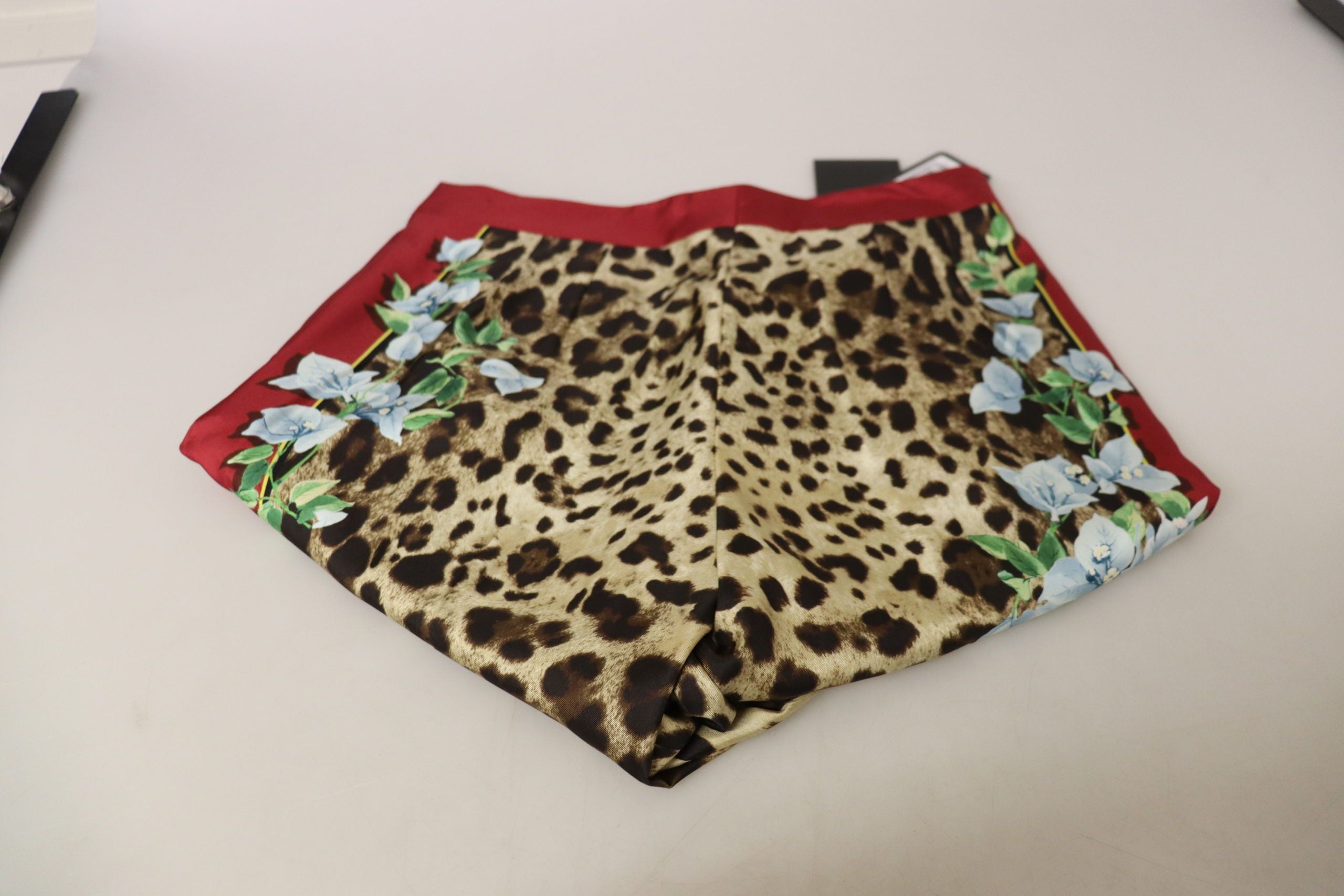 Dolce &amp; Gabbana Elegante mehrfarbige Seidenhose mit hoher Taille