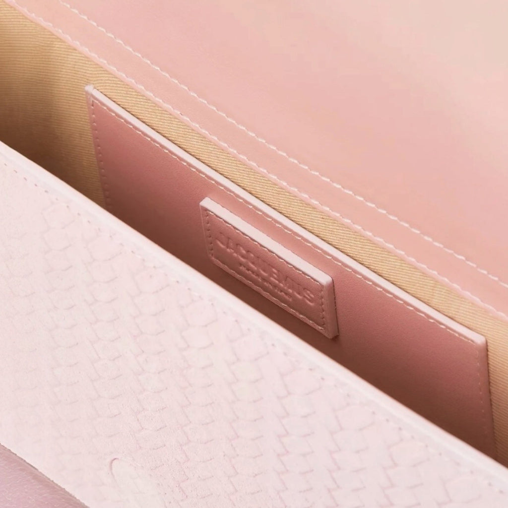 Jacquemus Le Grand Bambino Bag