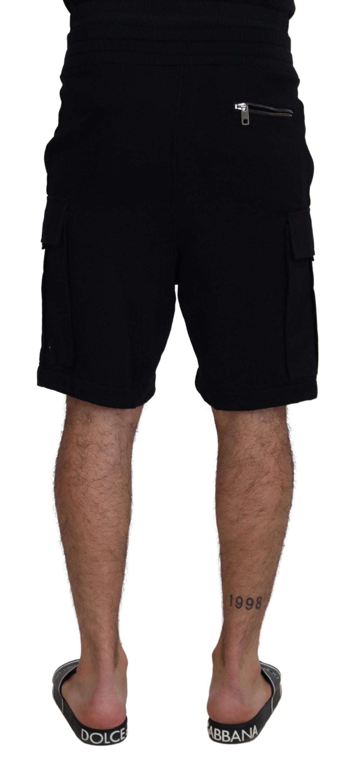 Dolce &amp; Gabbana: Veredeln Sie Ihren Sommer mit klassischen schwarzen Bermuda-Shorts