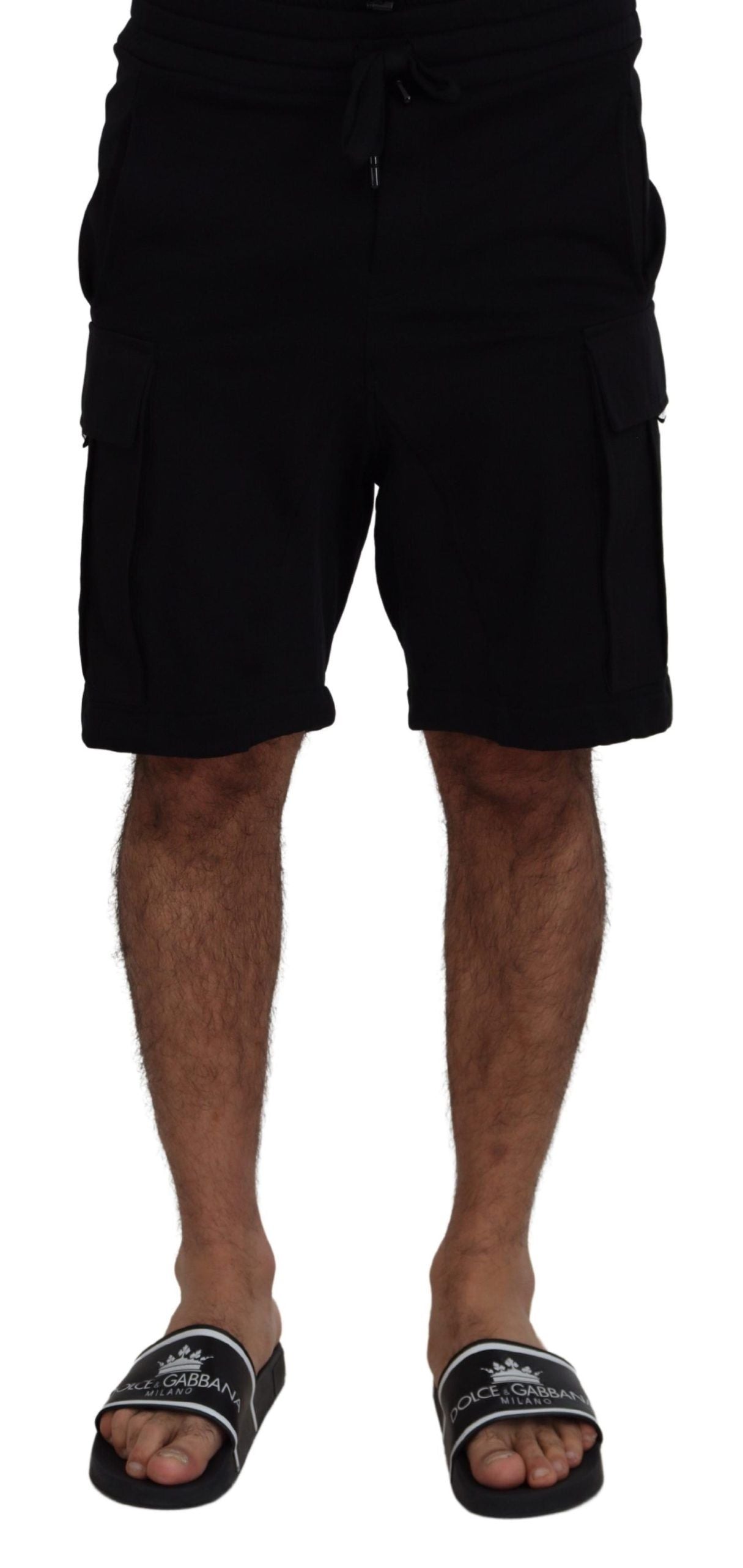 Dolce &amp; Gabbana: Veredeln Sie Ihren Sommer mit klassischen schwarzen Bermuda-Shorts