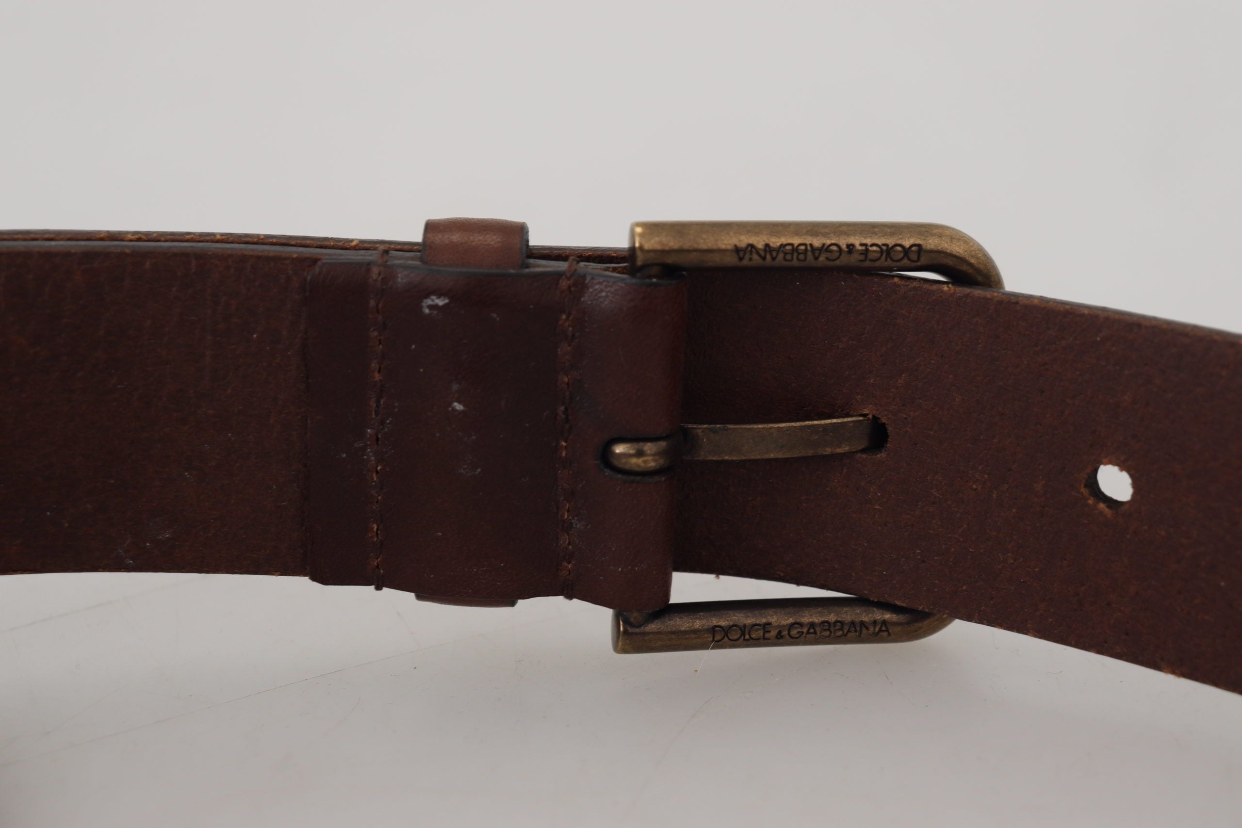 Dolce &amp; Gabbana Eleganter brauner Ledergürtel mit Metallschnalle