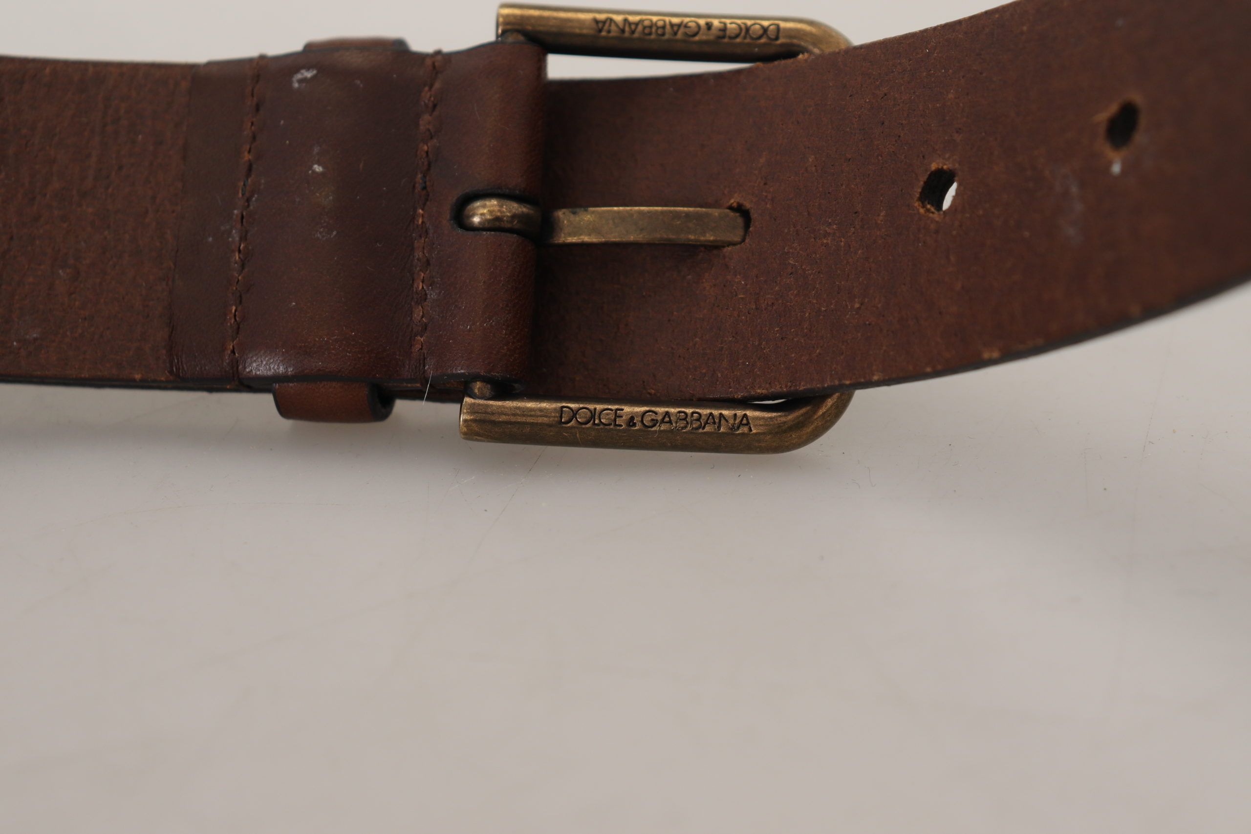 Dolce &amp; Gabbana Eleganter brauner Ledergürtel mit Metallschnalle