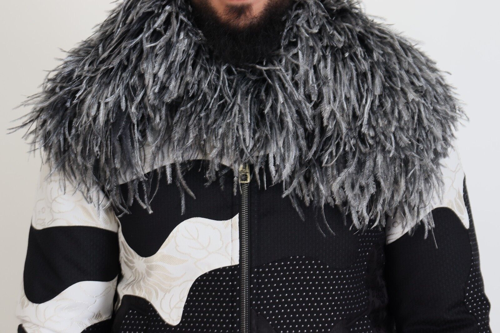 Dolce &amp; Gabbana – Elegante Shearling-Reißverschlussjacke in Schwarz und Weiß