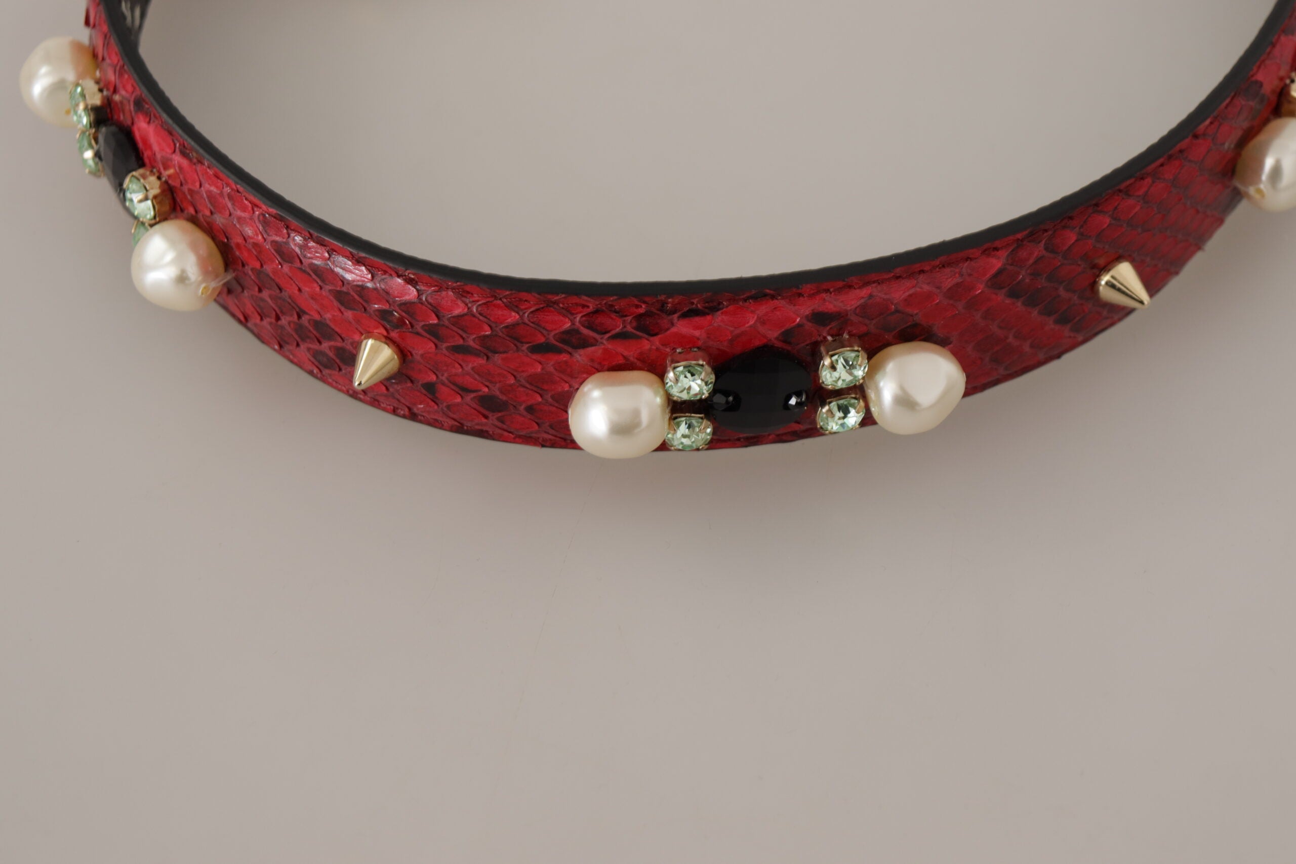 Dolce &amp; Gabbana Eleganter Schultergurt aus rotem Pythonleder