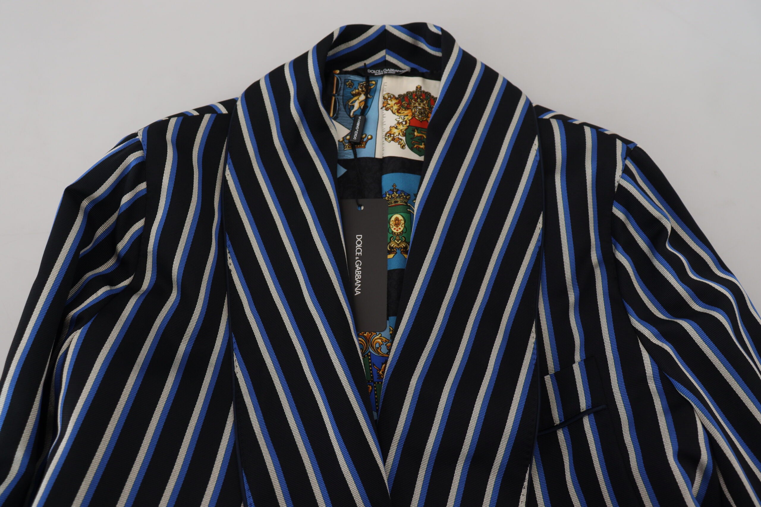 Dolce &amp; Gabbana Eleganter gestreifter Morgenmantel aus Seidenmischung