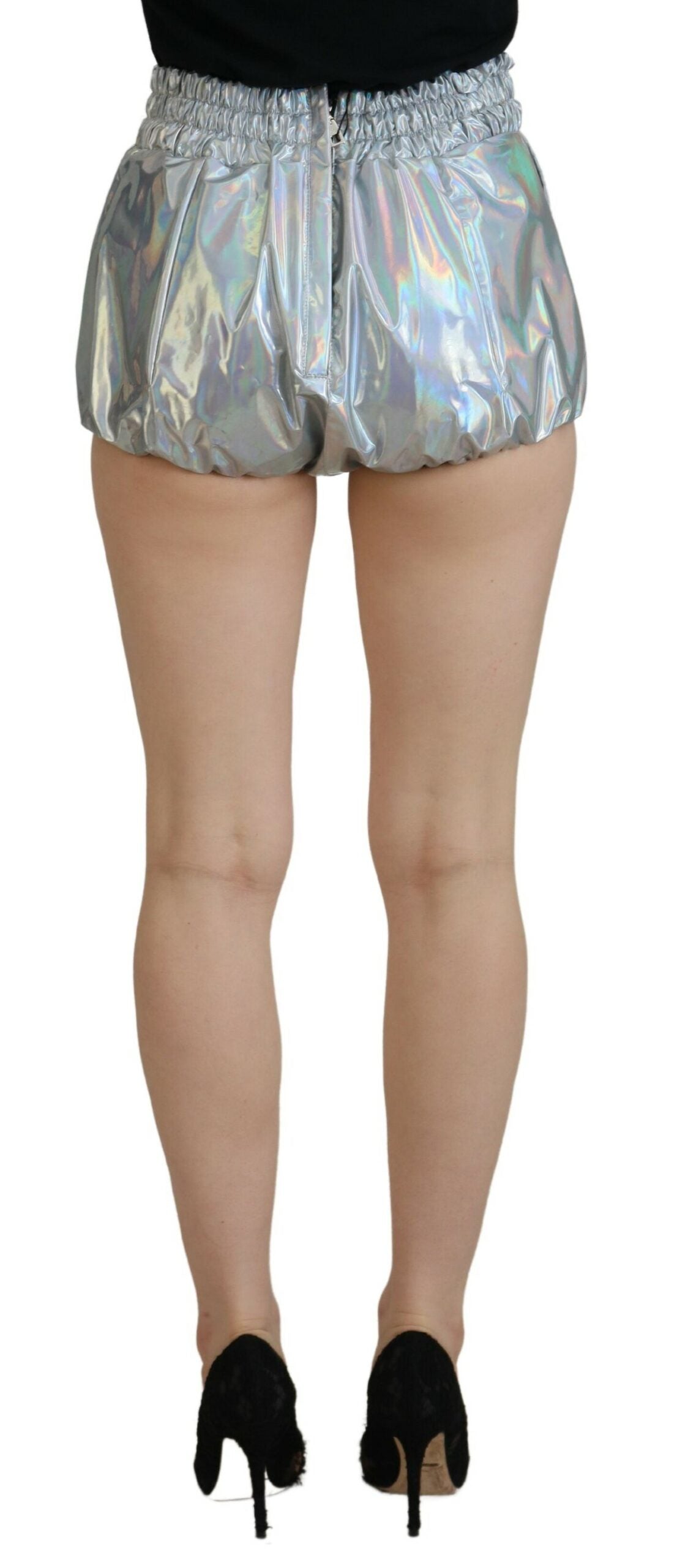 Dolce &amp; Gabbana Elegance – Silberne Shorts mit hoher Taille
