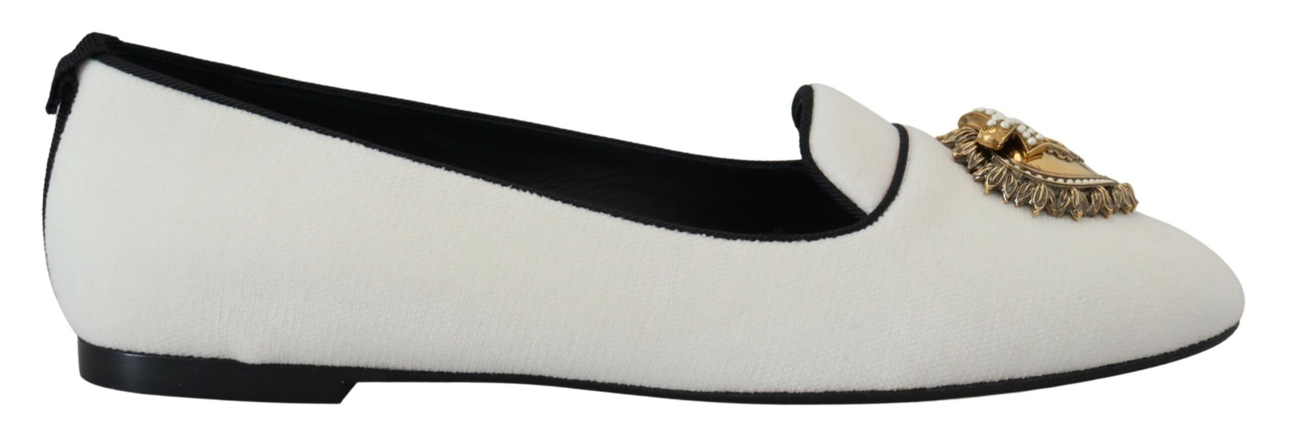 Dolce &amp; Gabbana – Elegante Loafer aus weißem Samt mit goldenem Herzdetail