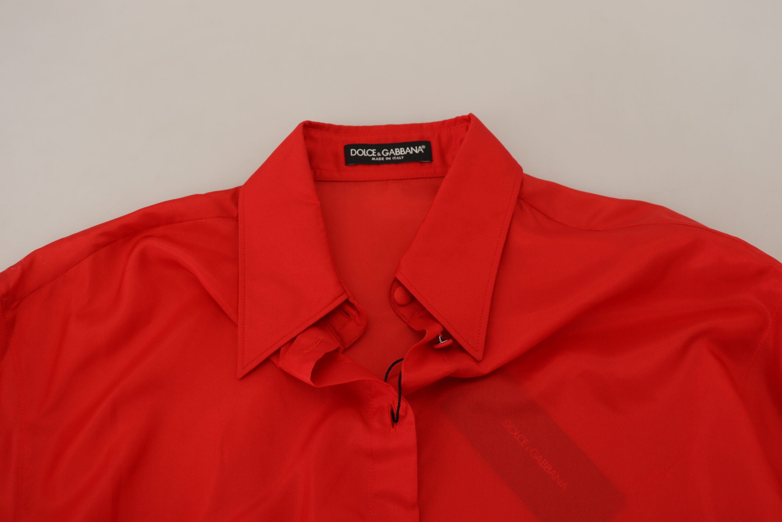 Dolce &amp; Gabbana – Elegantes Poloshirt mit Seidenkragen und langen Ärmeln