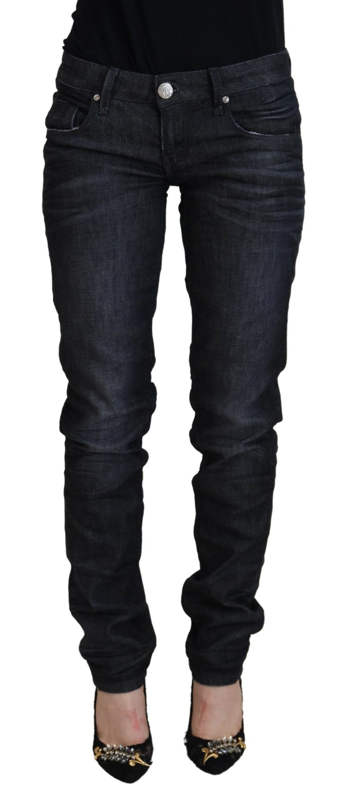 Acht Chic Schwarze, gerade geschnittene Jeans mit niedriger Taille