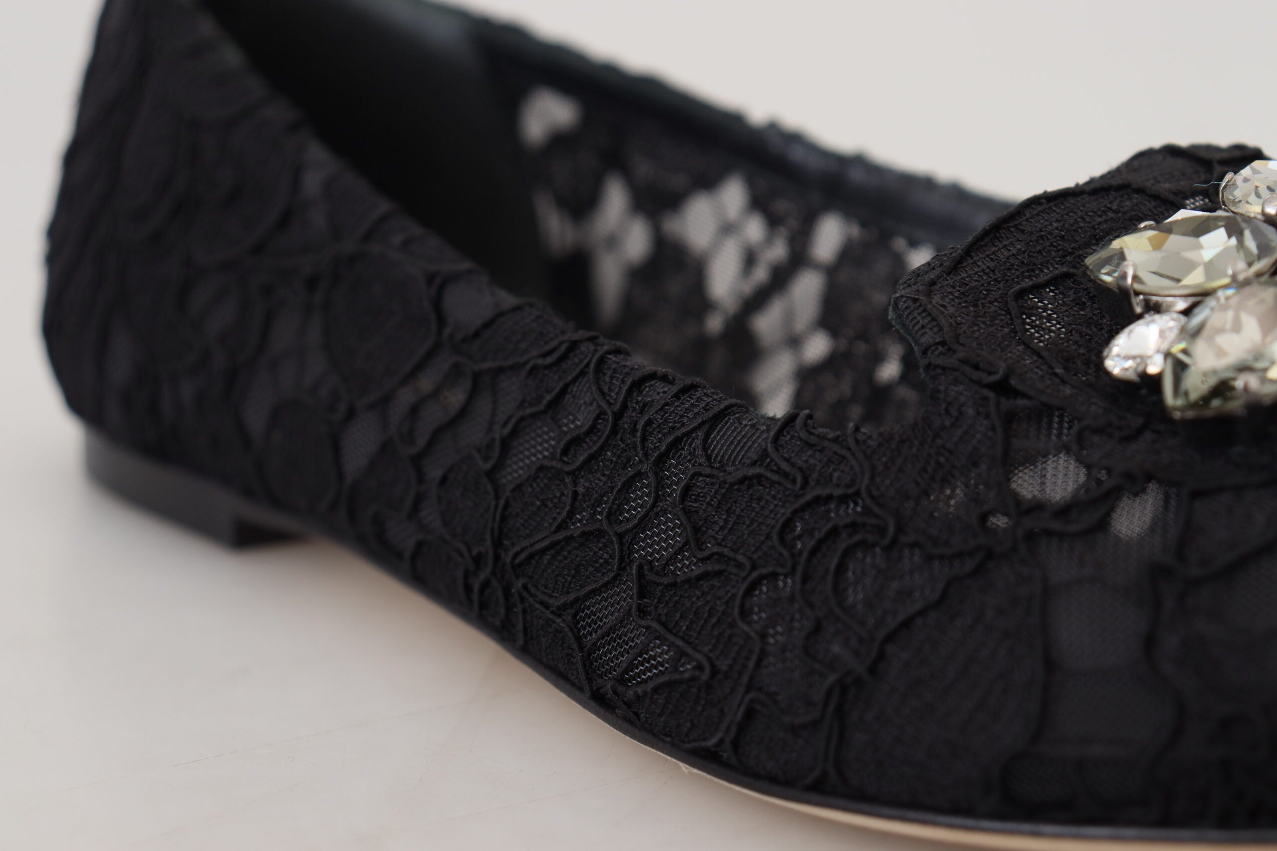 Dolce &amp; Gabbana Elegante, flache Vally-Schuhe mit floraler Spitze