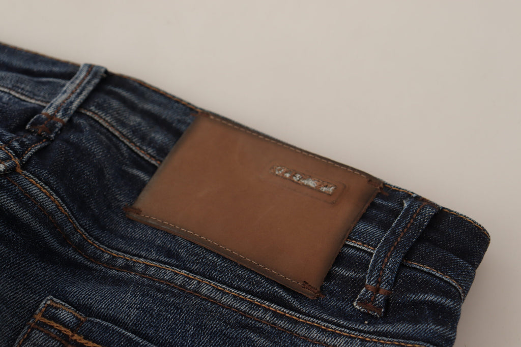 Acht Chic Slim Fit Jeans in Blau mit verwaschenem Design