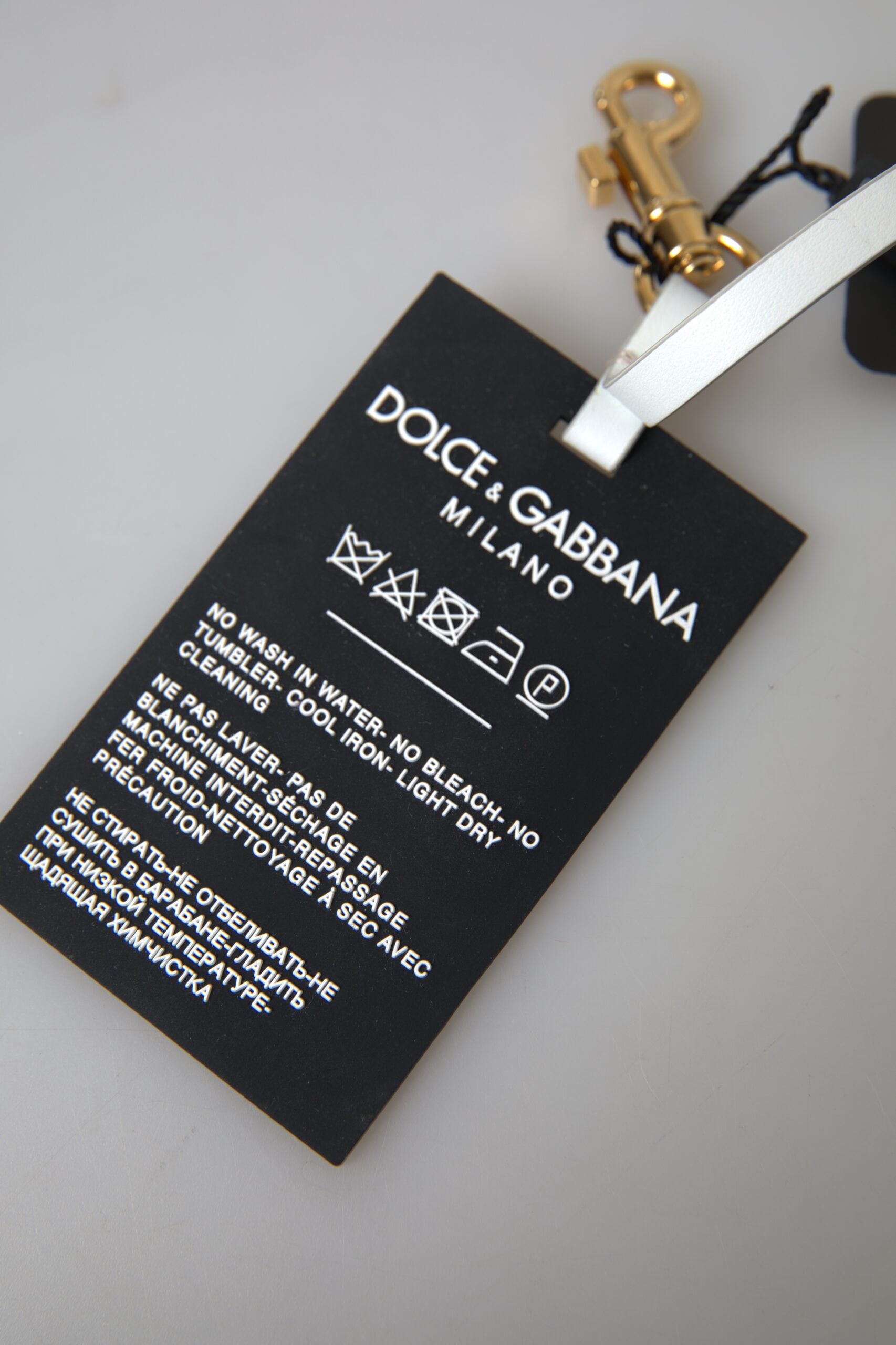 Dolce &amp; Gabbana Chic Schwarz-Gold Designer-Schlüsselanhänger