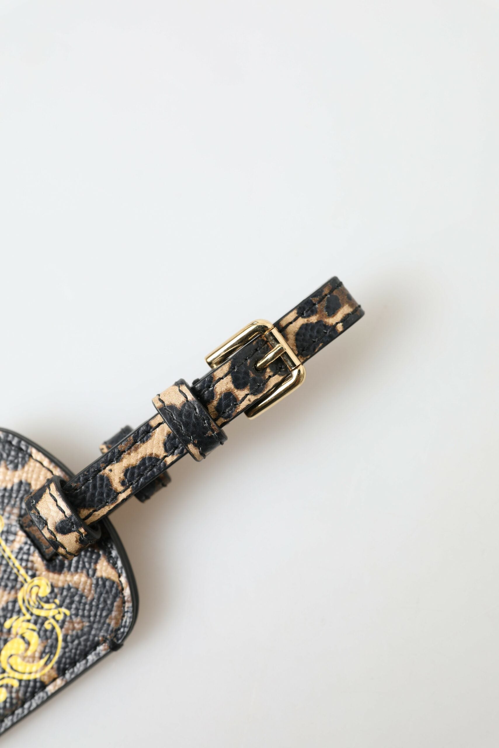 Dolce &amp; Gabbana Eleganter Gepäckanhänger aus Leopardenleder