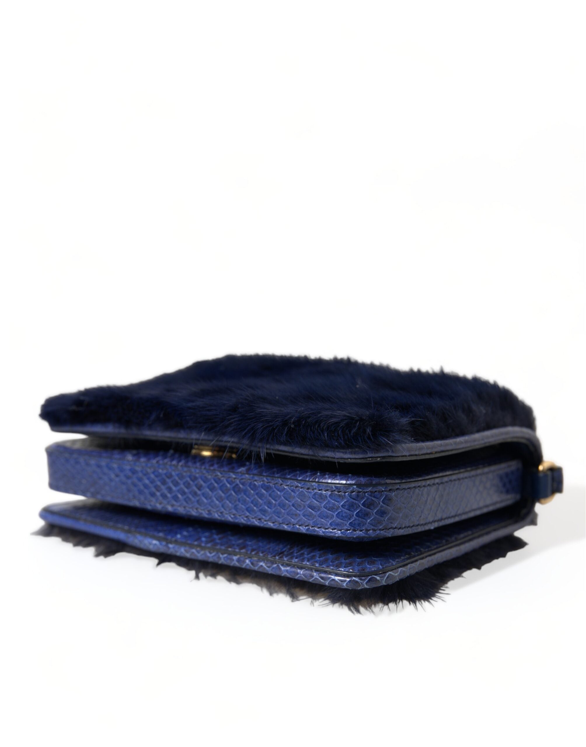Dolce &amp; Gabbana – Exquisite Schultertasche aus blauem Nerzfell