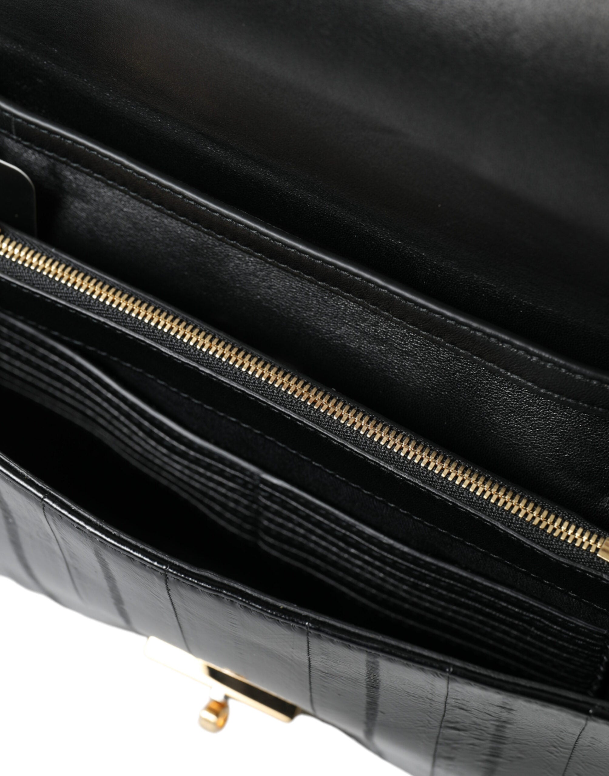 Dolce &amp; Gabbana Elegante Schultertasche aus Aalleder