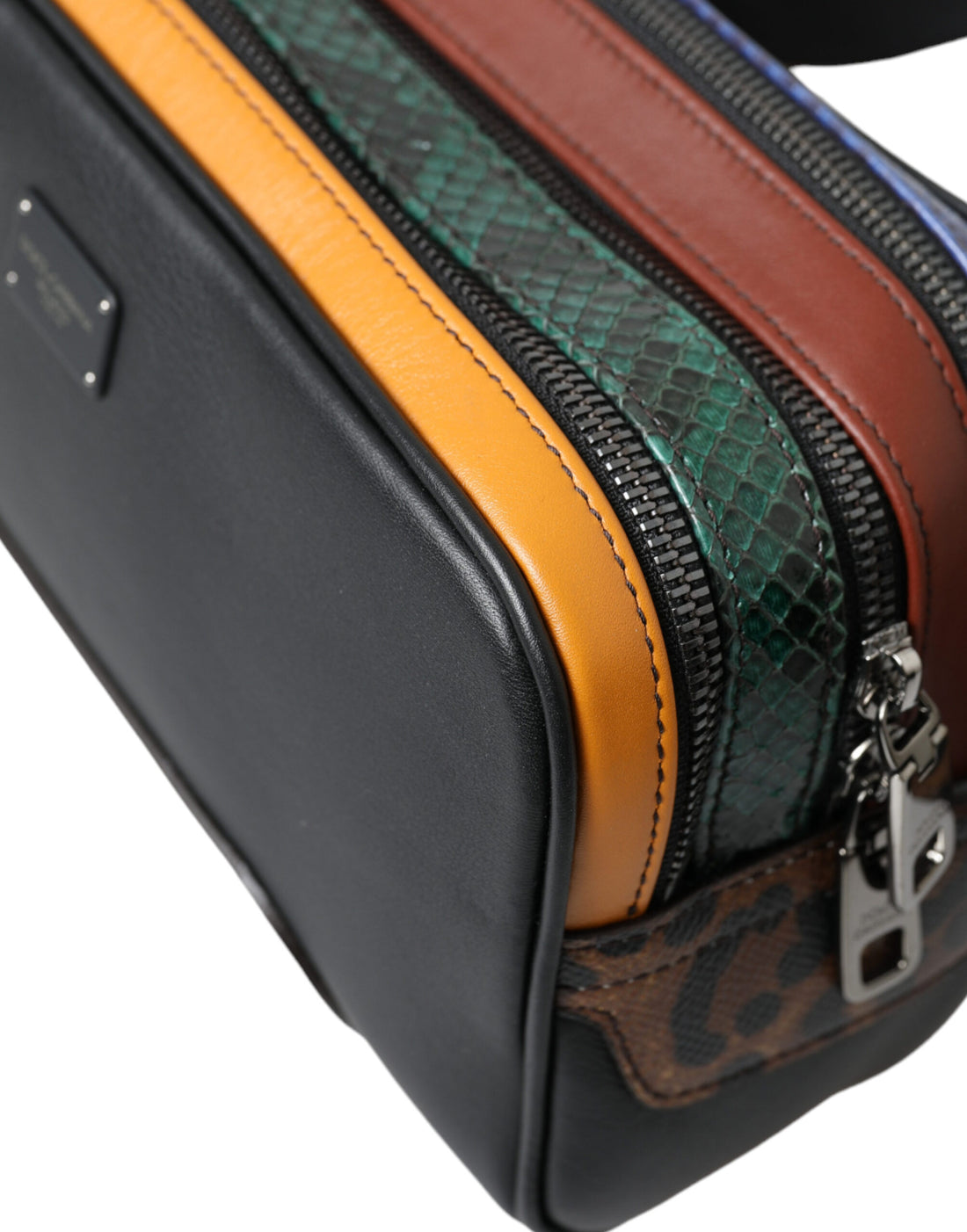 Dolce &amp; Gabbana – Gürteltasche aus exotischem Leder mit Leopardenmuster