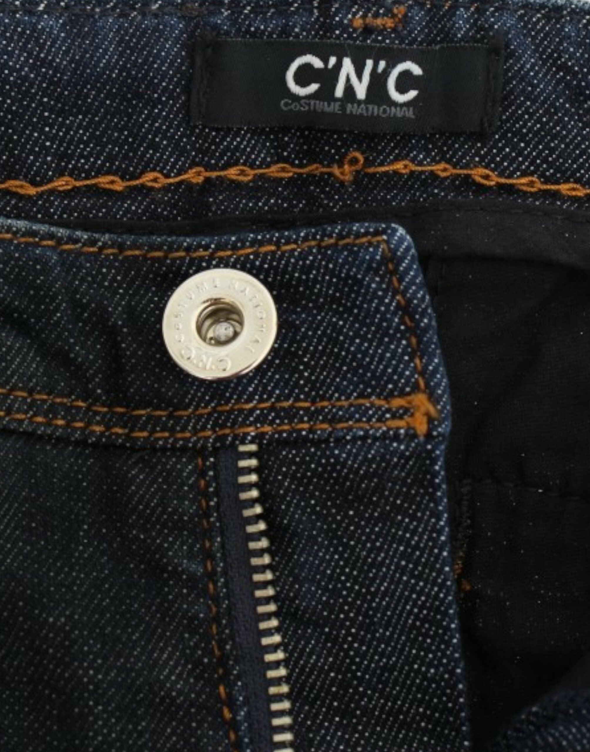 Costume National Chic Blau Slim Fit Denim Delight
