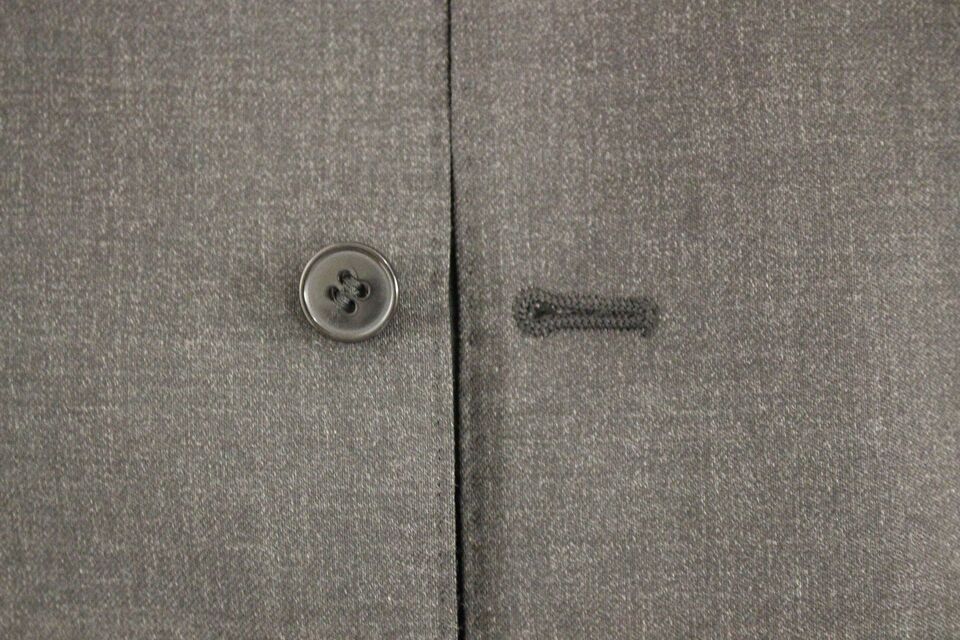 Dolce &amp; Gabbana Elegante Weste aus grauer Wolle für formelle Anlässe