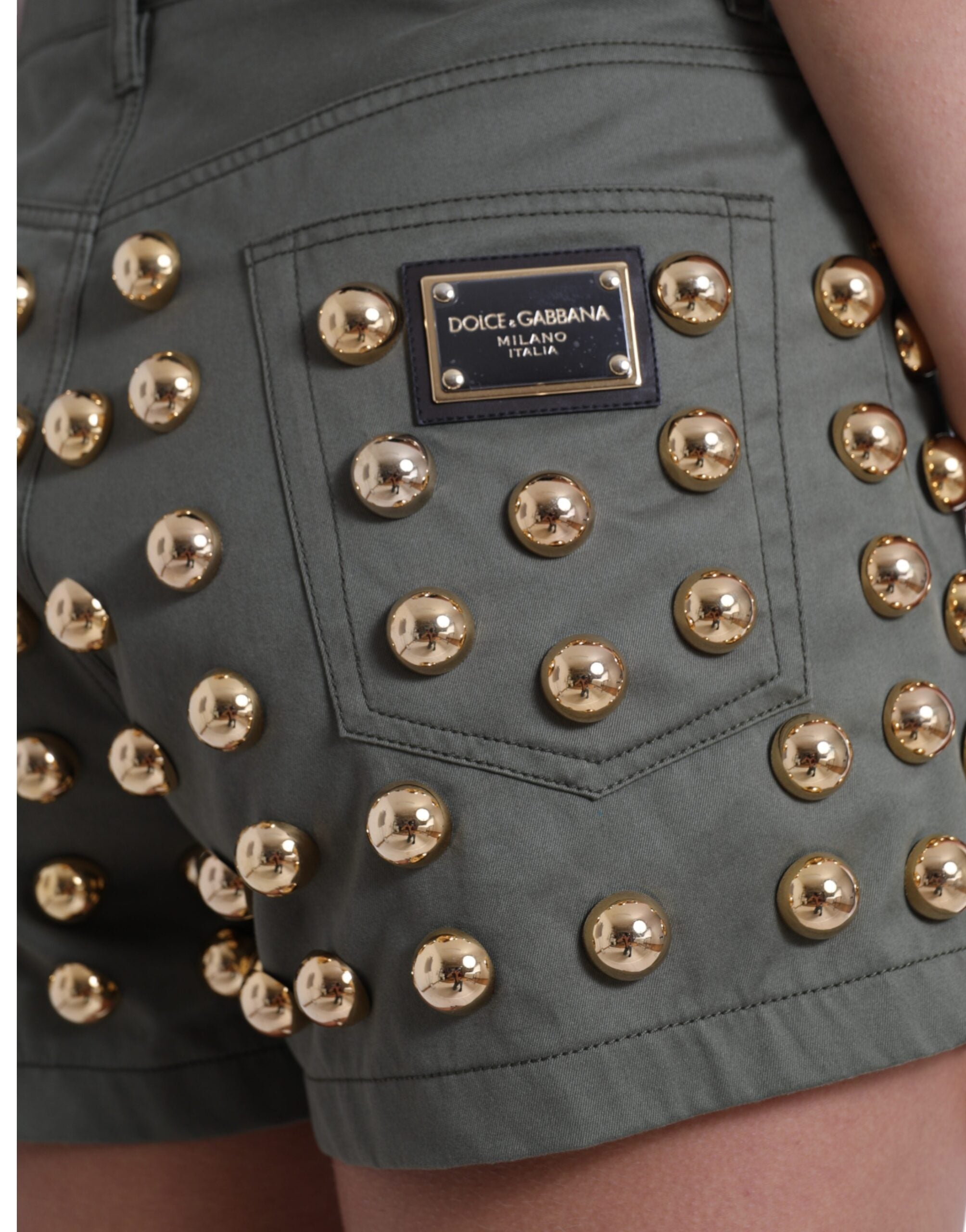 Dolce &amp; Gabbana – Smaragdgrüne Shorts mit hoher Taille und Verzierung