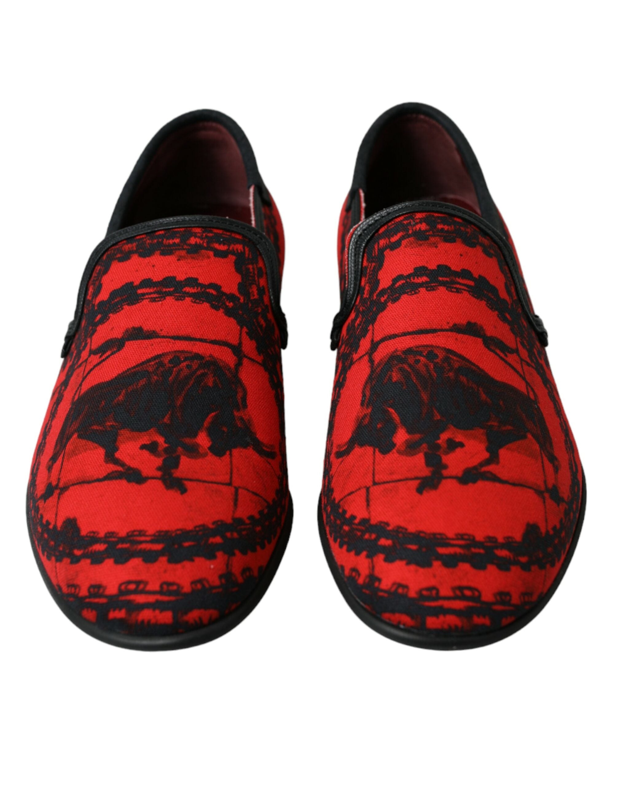 Dolce &amp; Gabbana Torero-inspirierte luxuriöse Loafer in Rot und Schwarz