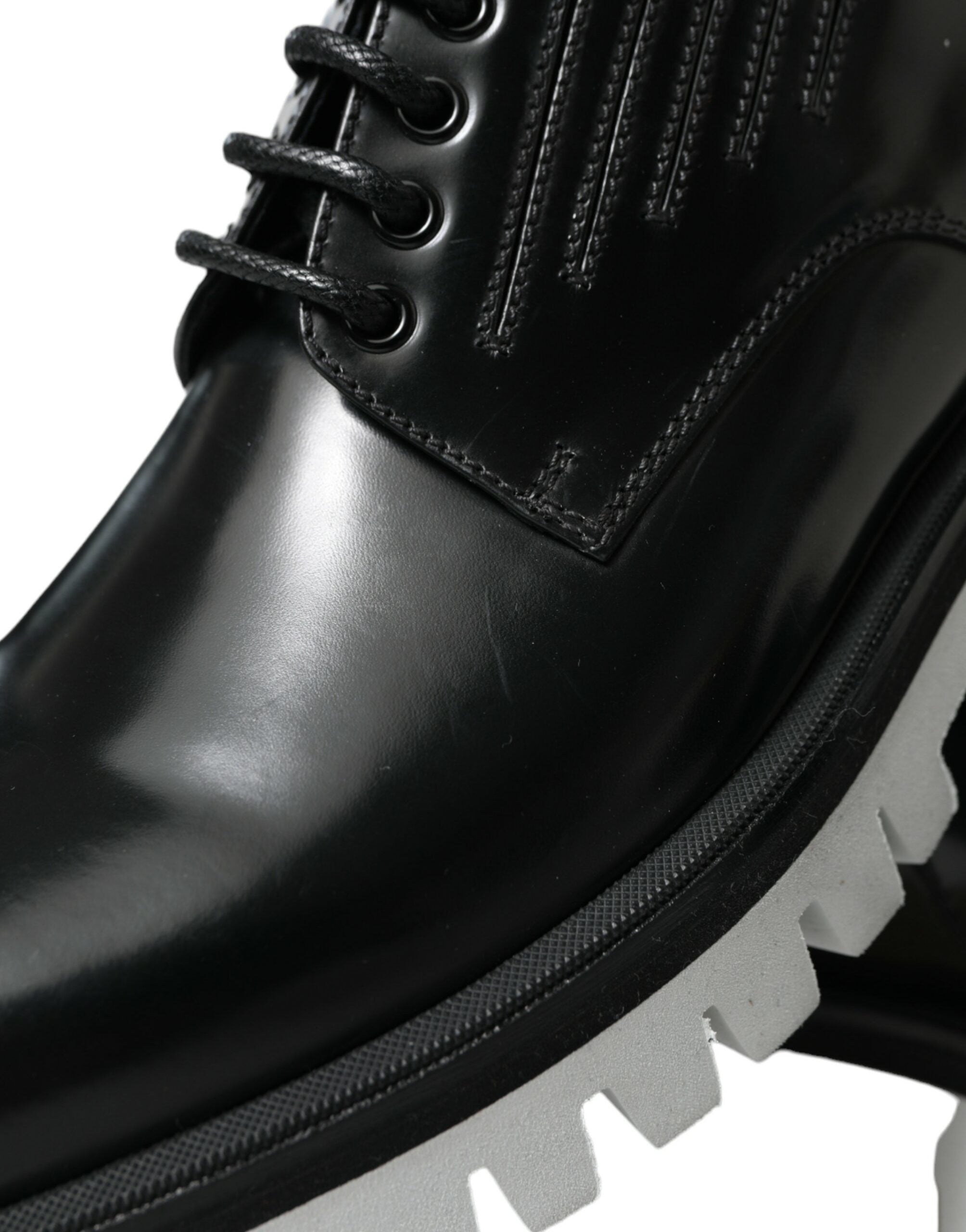 Dolce &amp; Gabbana – Edle Derby-Schuhe aus schwarz-weißem Leder
