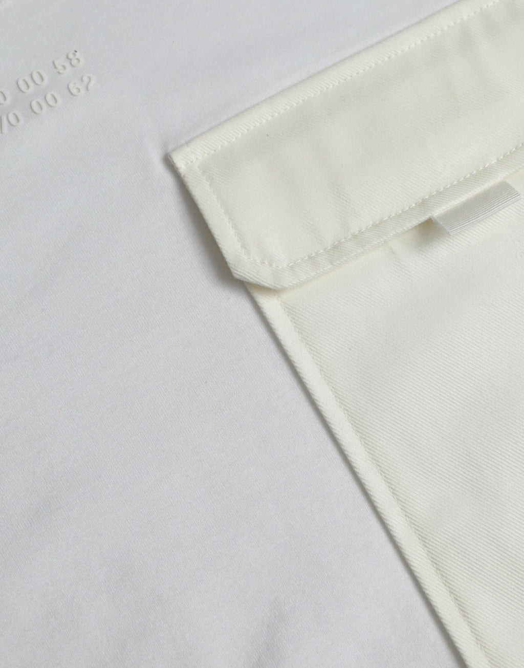 Dolce &amp; Gabbana – Weißes T-Shirt mit kurzen Ärmeln aus Baumwolle mit Tasche