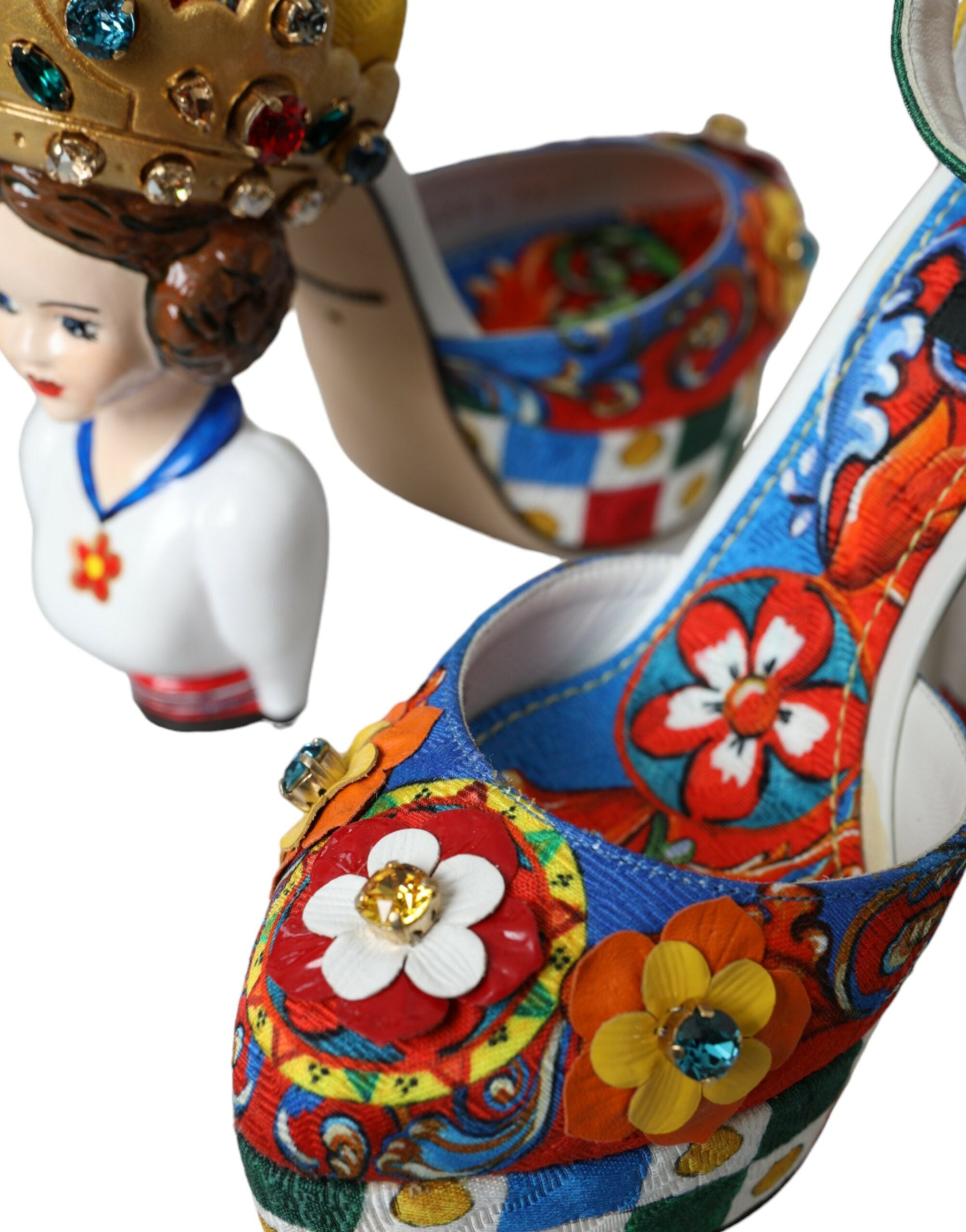 Mehrfarbige Carretto-Sandalen mit Verzierung von Dolce &amp; Gabbana