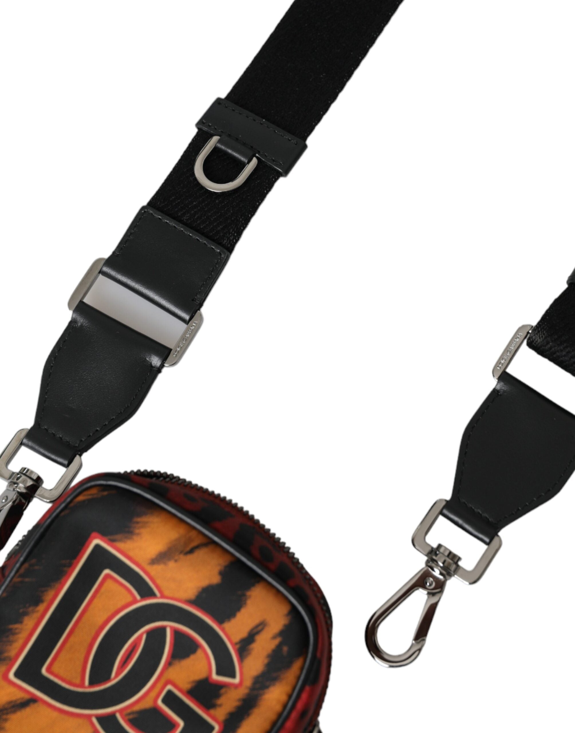 Dolce &amp; Gabbana – Mehrfarbige Umhängetasche aus Nylon mit Tigerprint und Logo