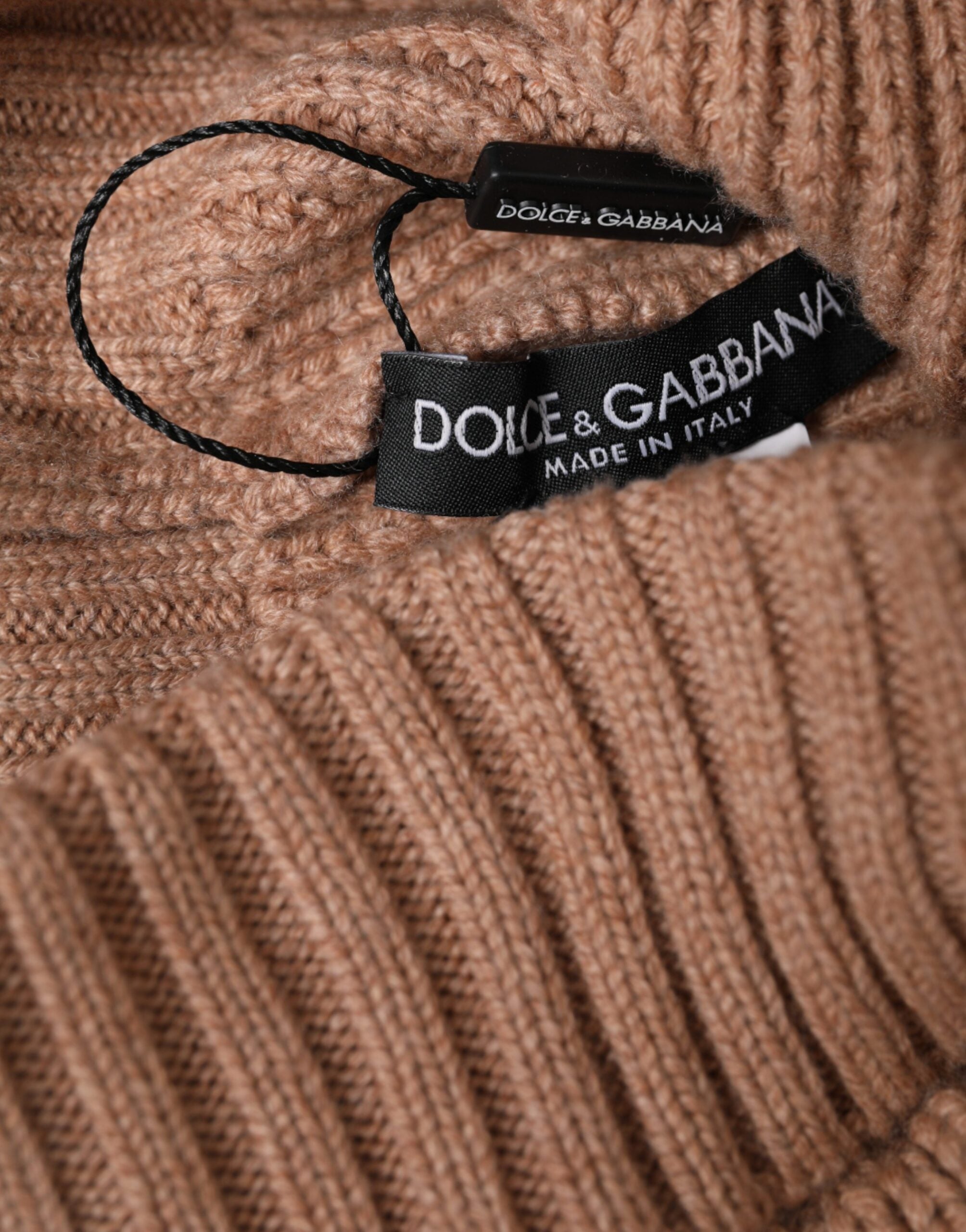 Dolce &amp; Gabbana – Braune Wintermütze mit einfarbigem Strick und Pelzbällen